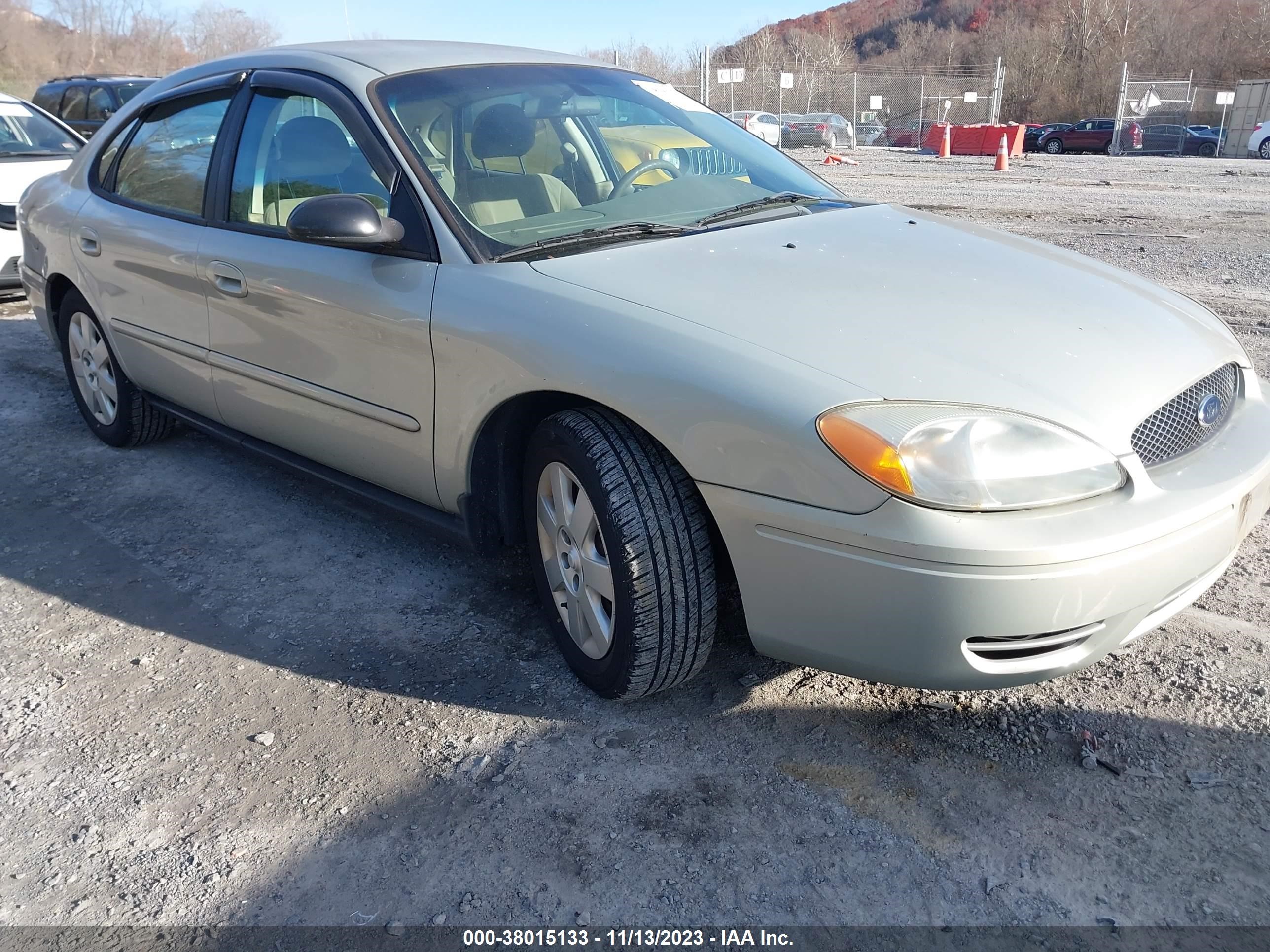 FORD TAURUS 2004 1fafp52u94a135695