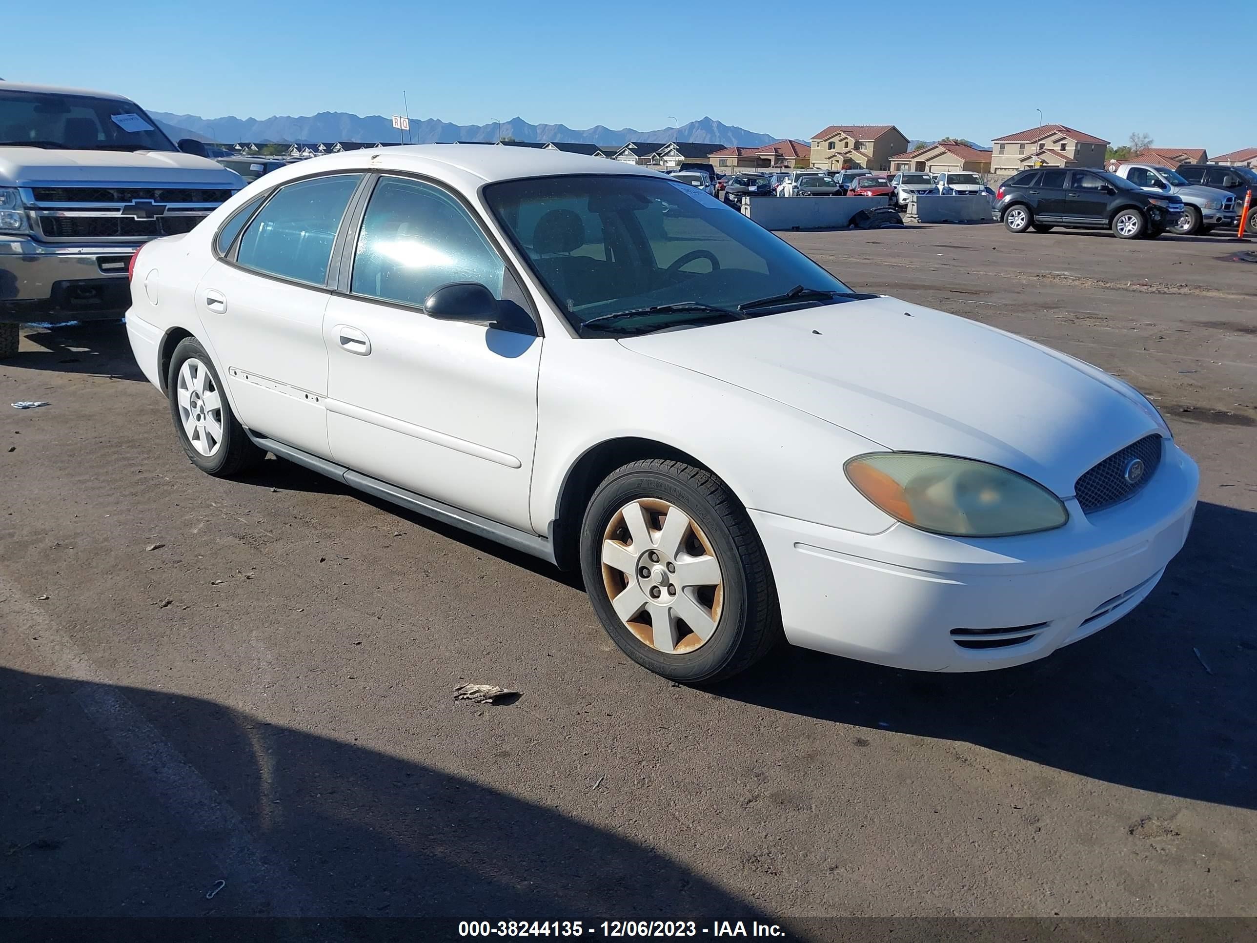 FORD TAURUS 2005 1fafp53215a120283