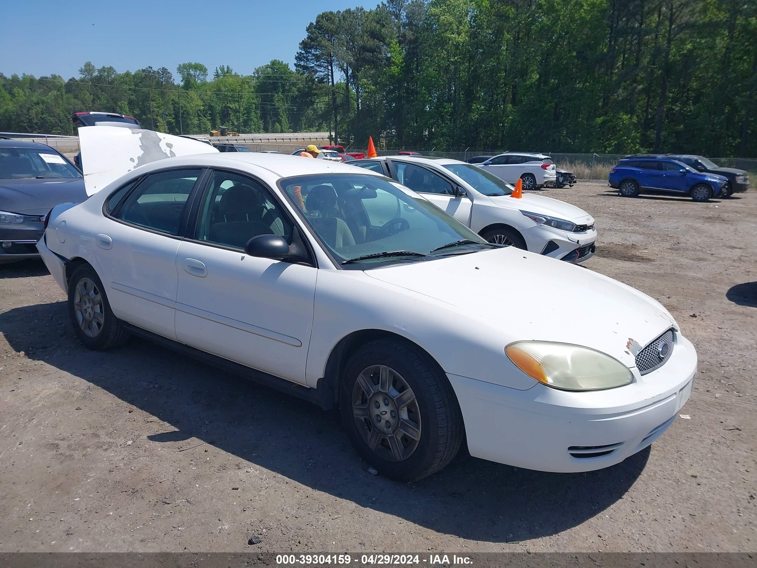 FORD TAURUS 2006 1fafp53216a245334