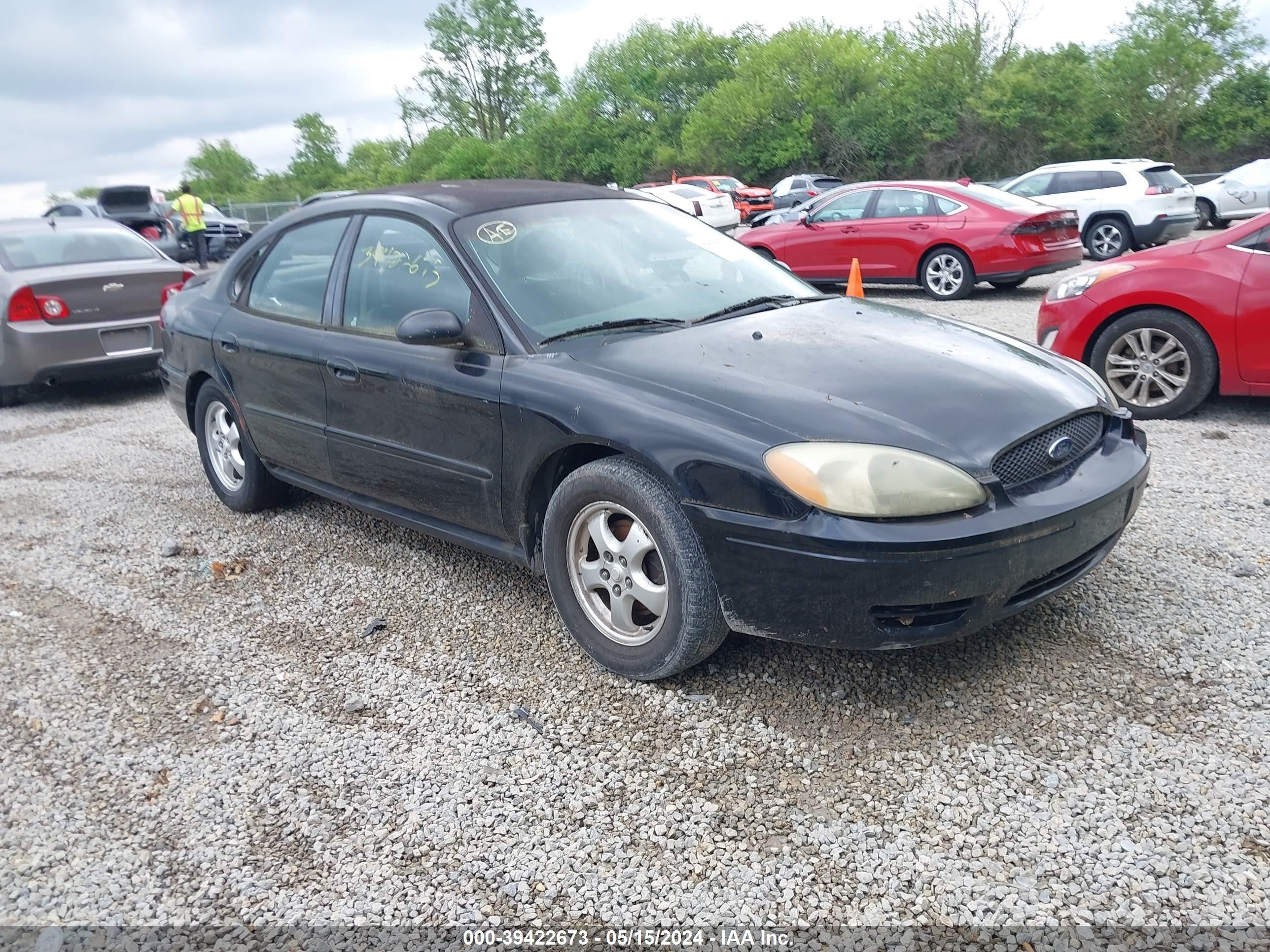 FORD TAURUS 2005 1fafp53235a133147