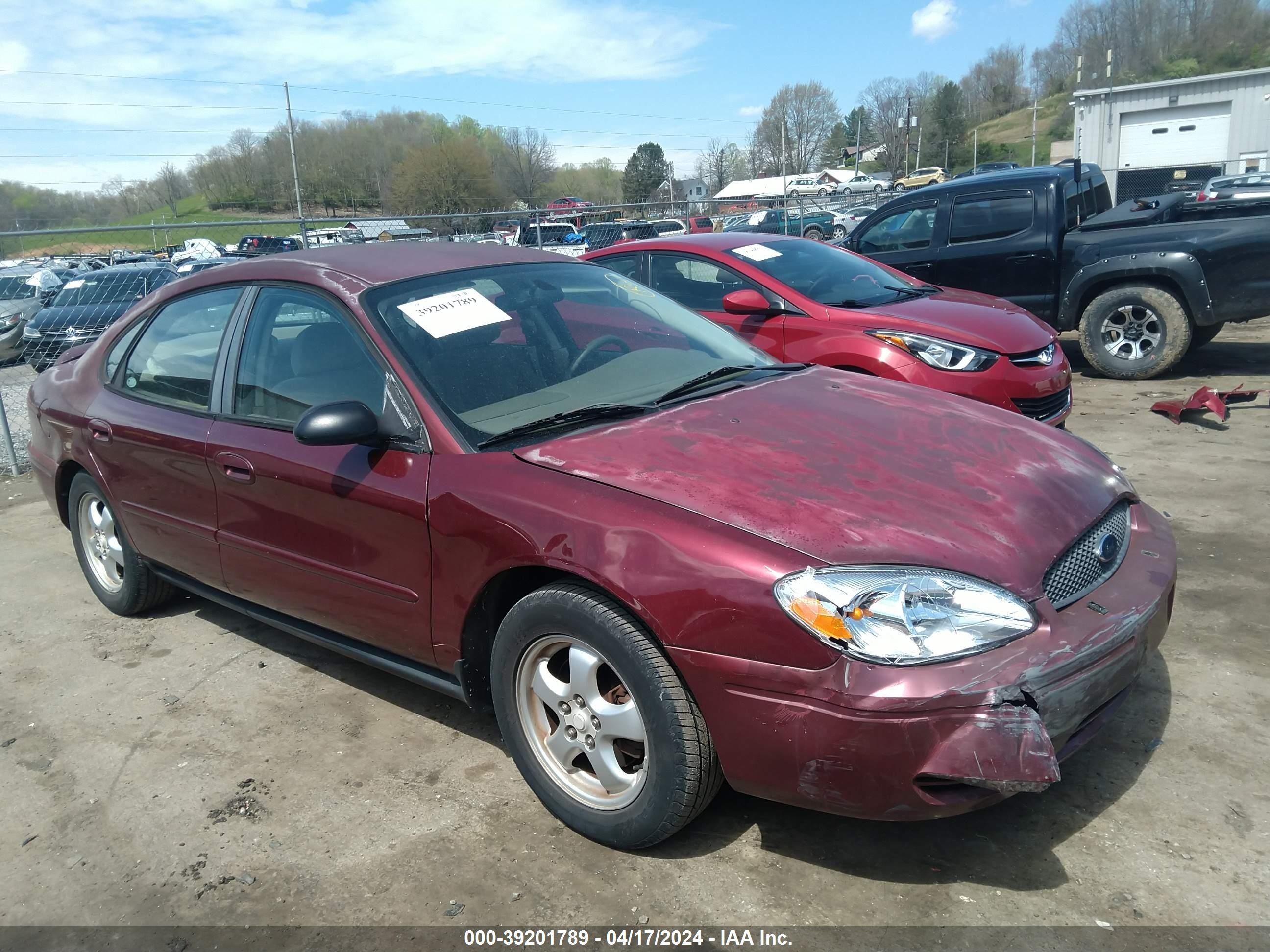 FORD TAURUS 2005 1fafp53255a132906