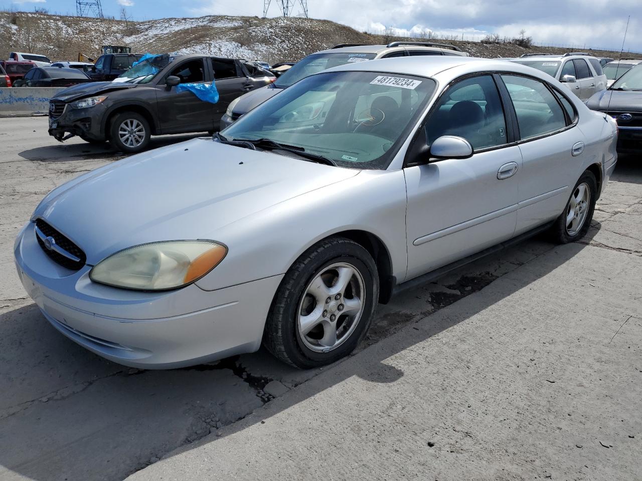 FORD TAURUS 2002 1fafp53u02g131155