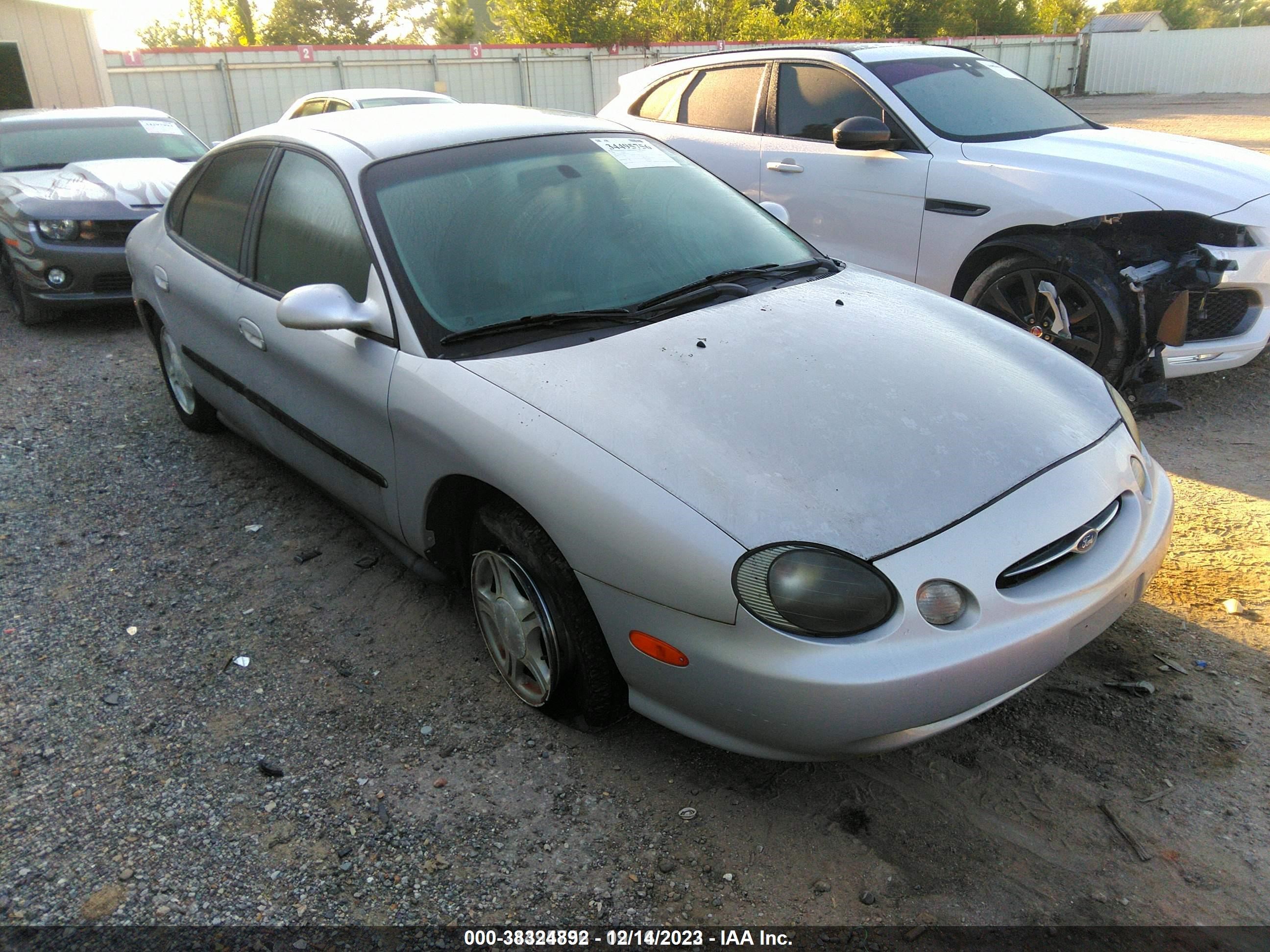 FORD TAURUS 1999 1fafp53u1xa229377