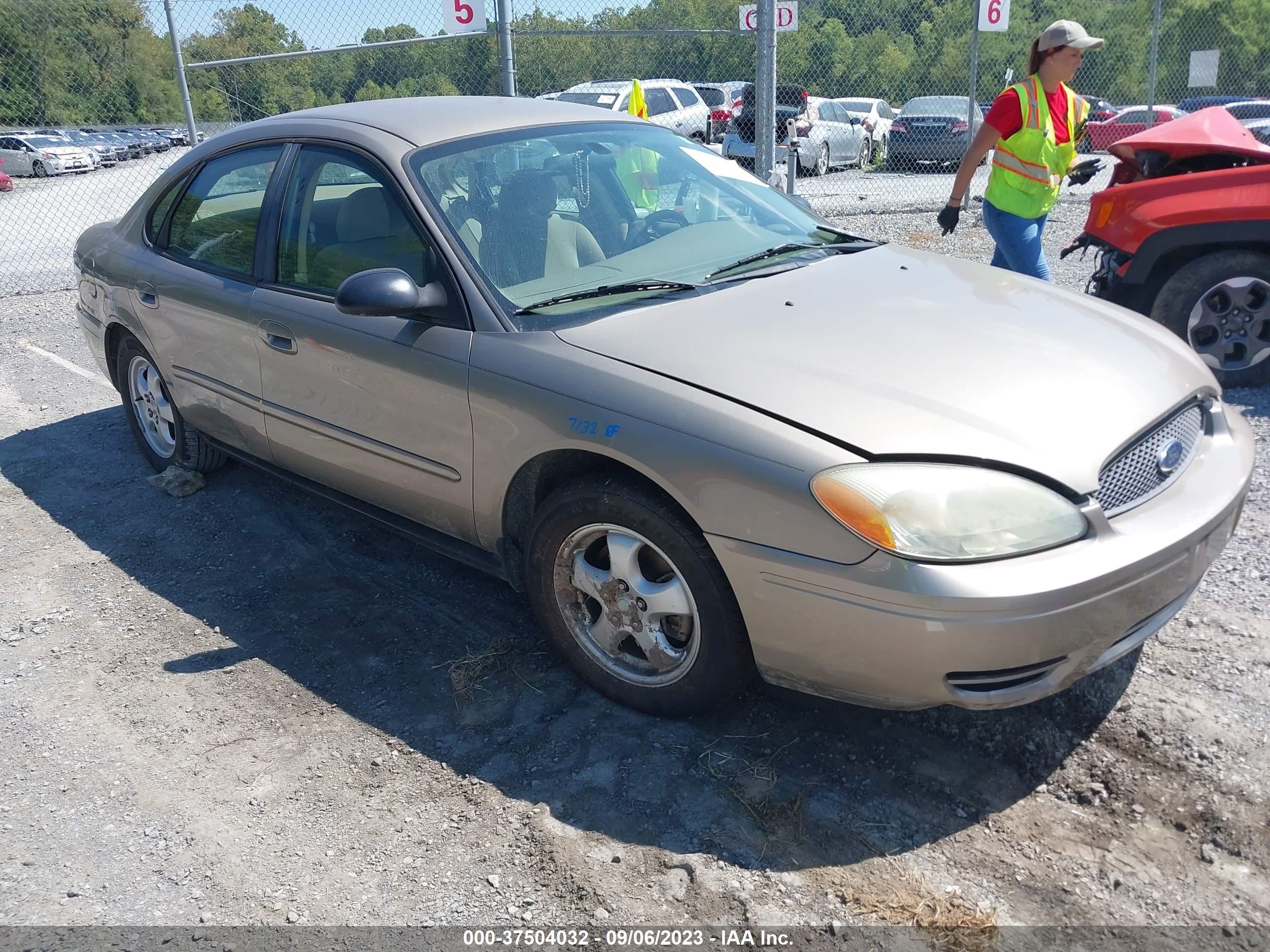 FORD TAURUS 2006 1fafp53u56a261800