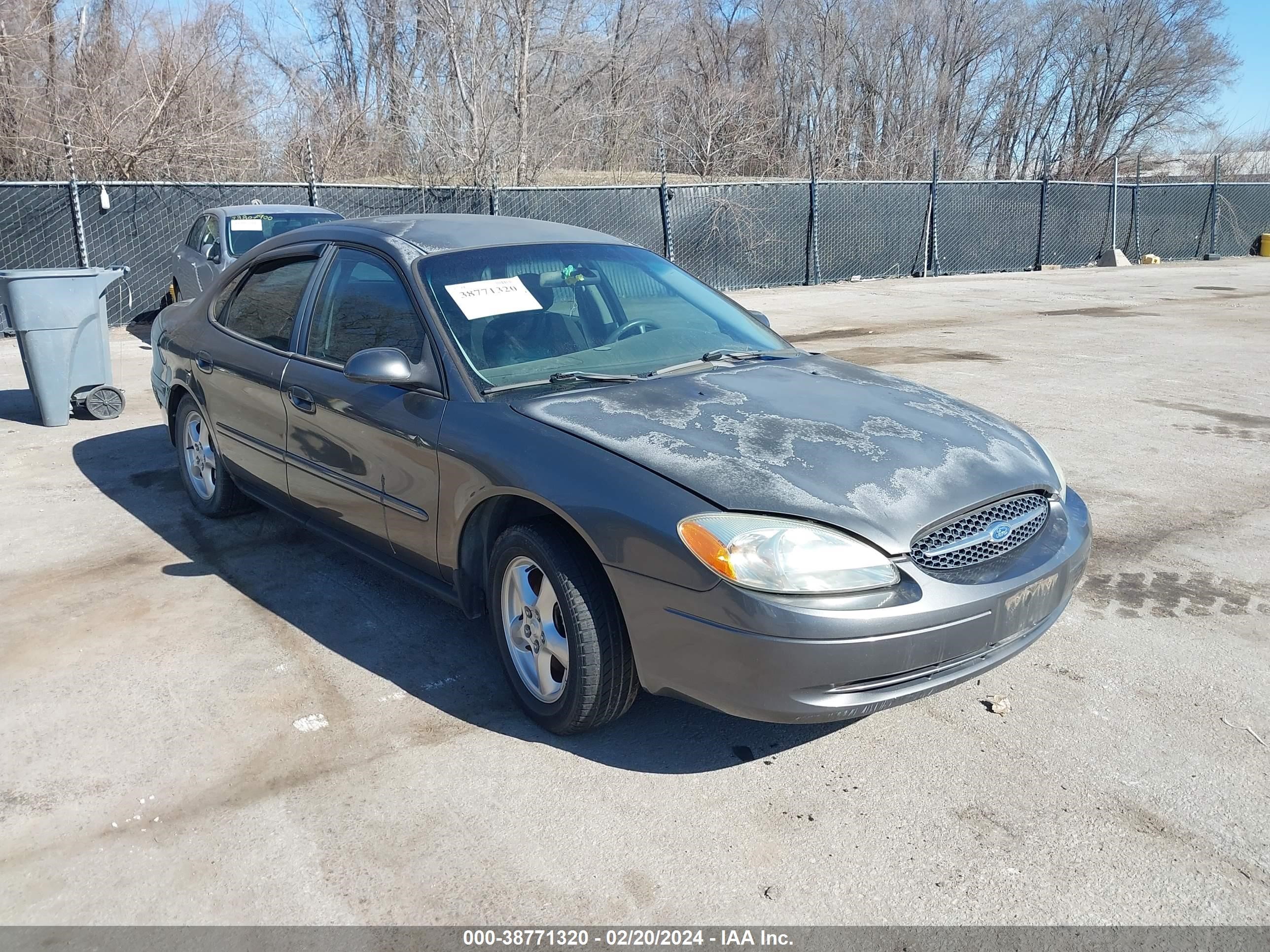 FORD TAURUS 2002 1fafp53ux2g214348