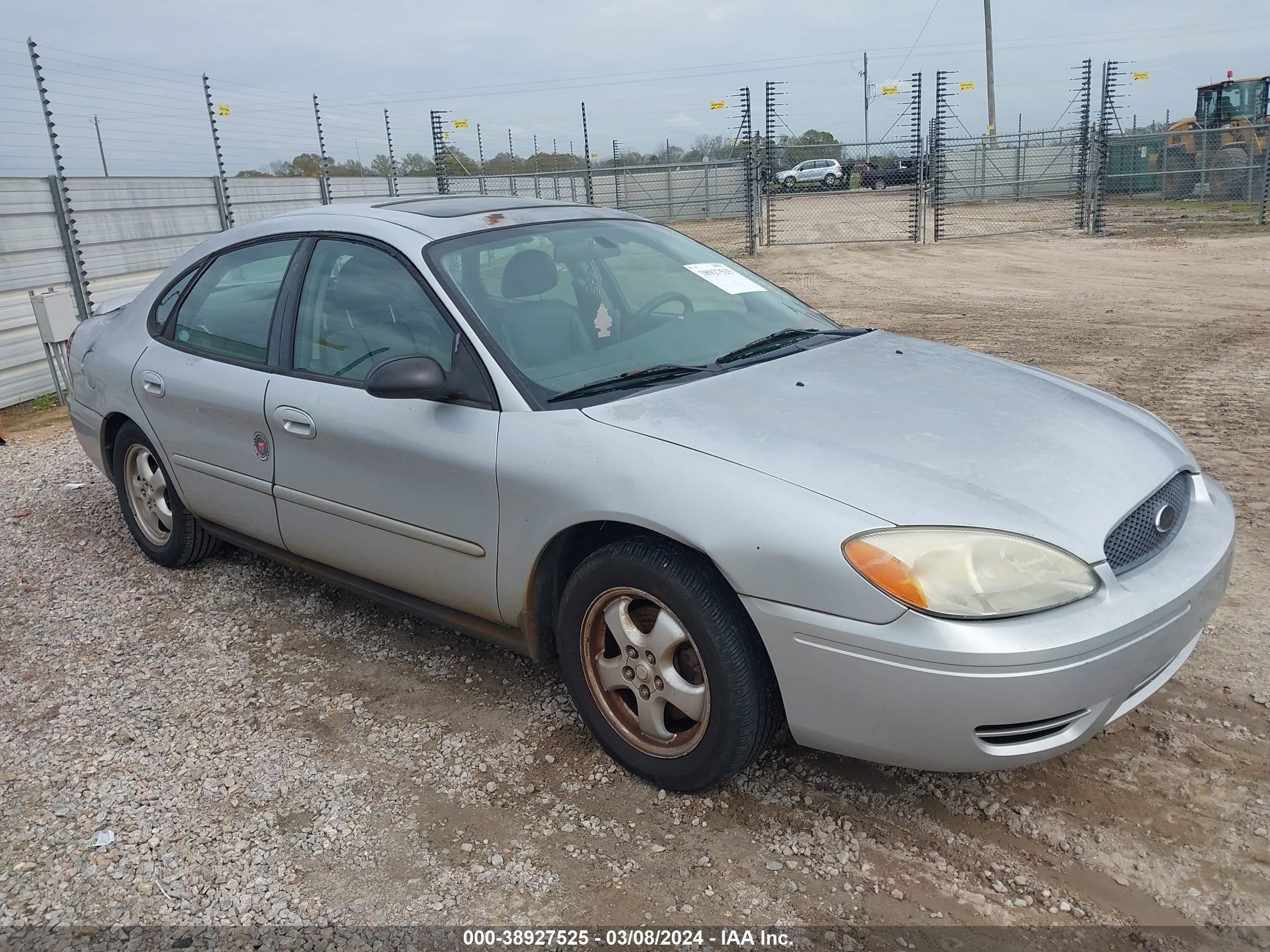 FORD TAURUS 2004 1fafp55214a164750