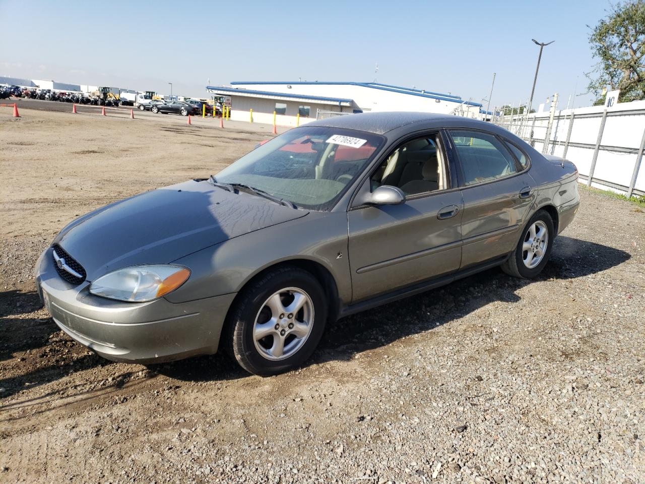 FORD TAURUS 2002 1fafp55242a255251