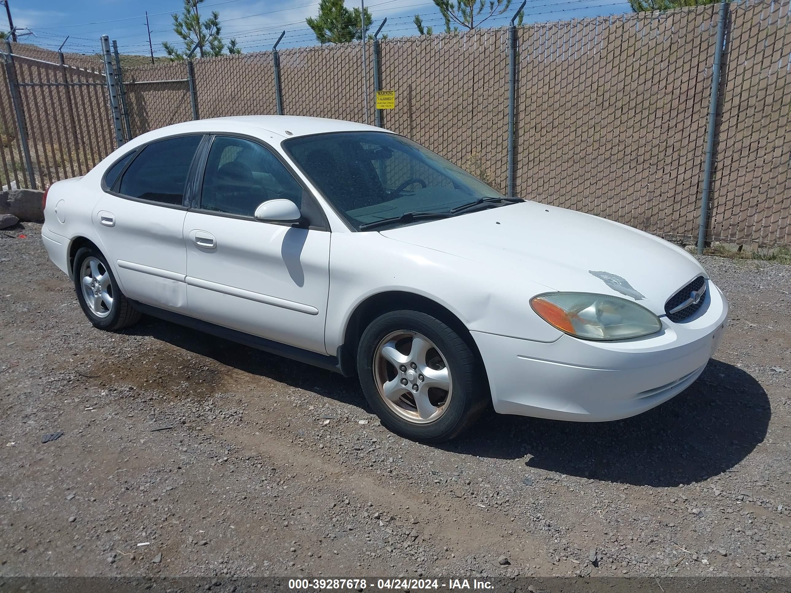 FORD TAURUS 2003 1fafp55243g215671