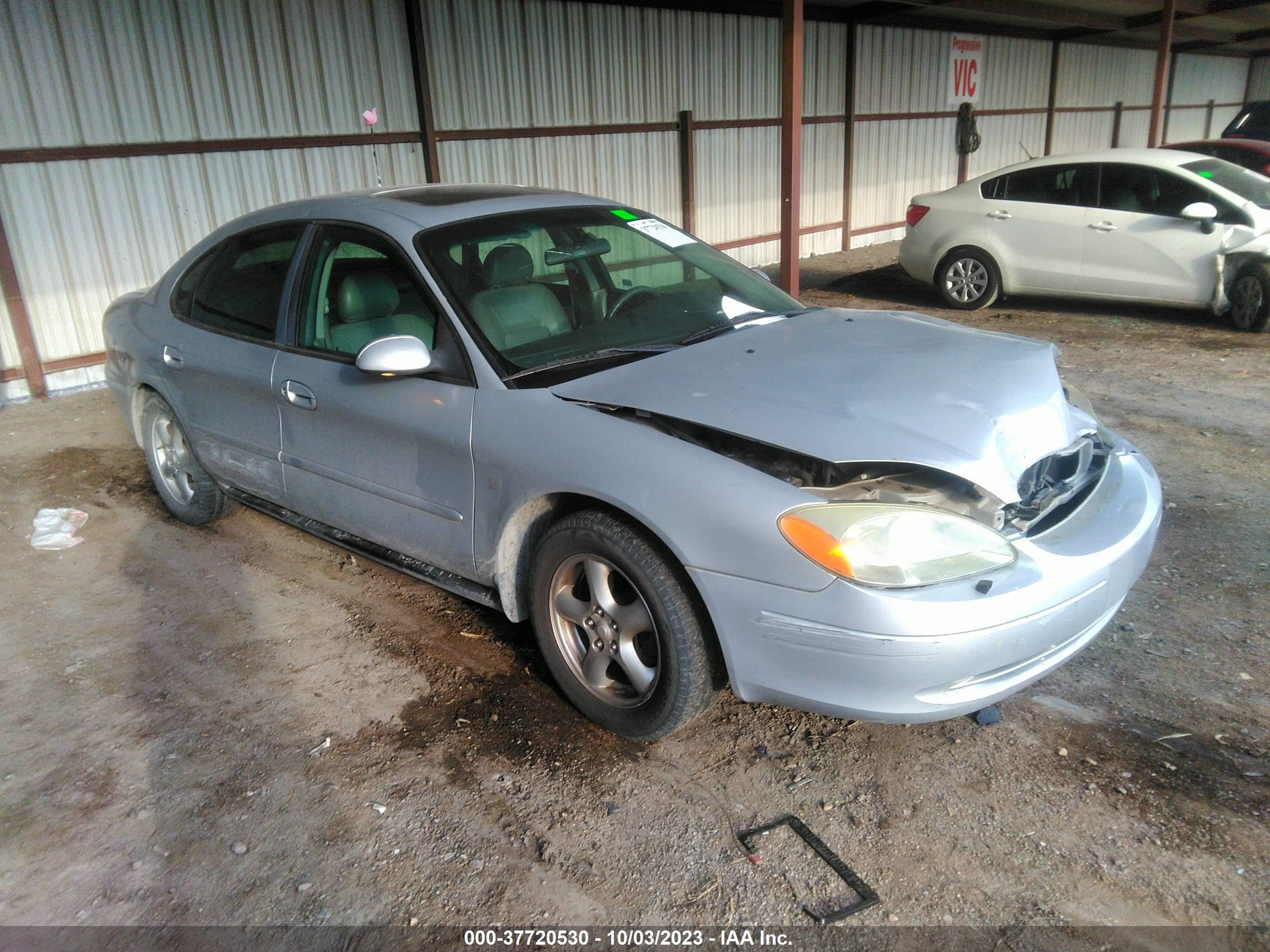 FORD TAURUS 2002 1fafp55252g266529