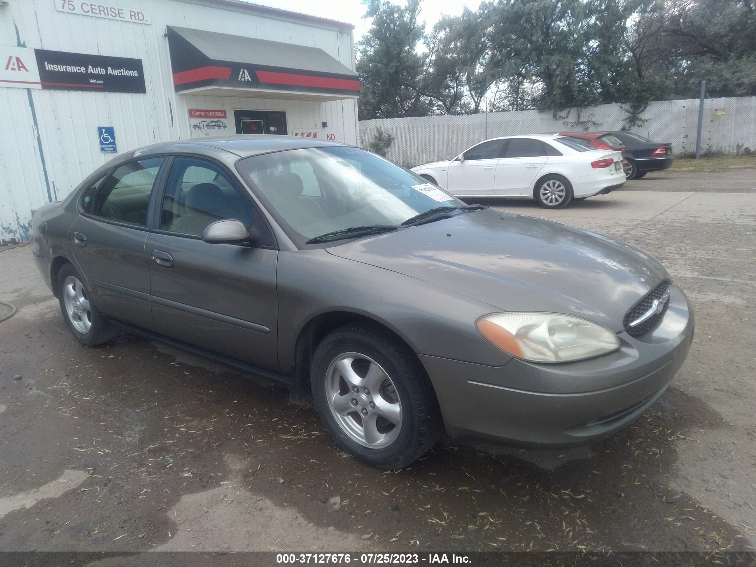 FORD TAURUS 2002 1fafp55272g258643