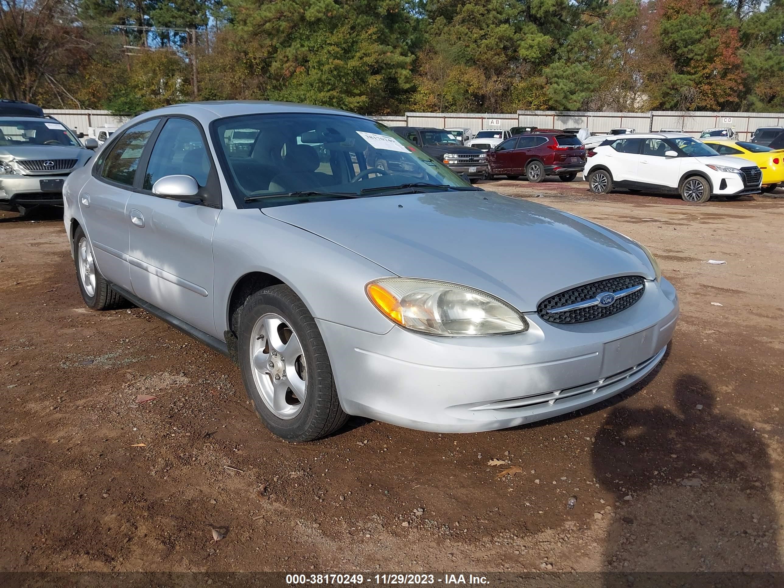 FORD TAURUS 2003 1fafp552x3g218252