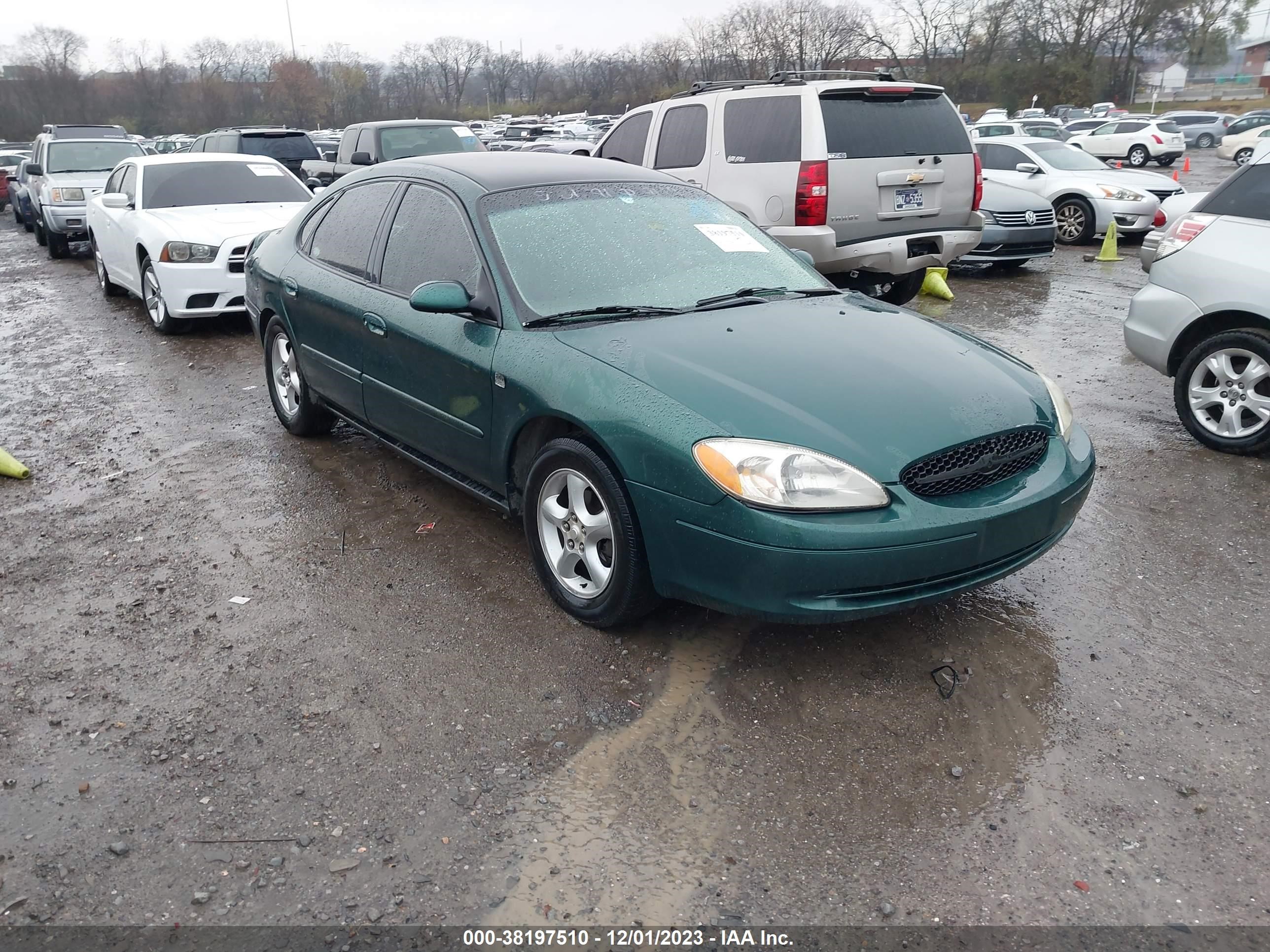 FORD TAURUS 2000 1fafp55s0ya275036