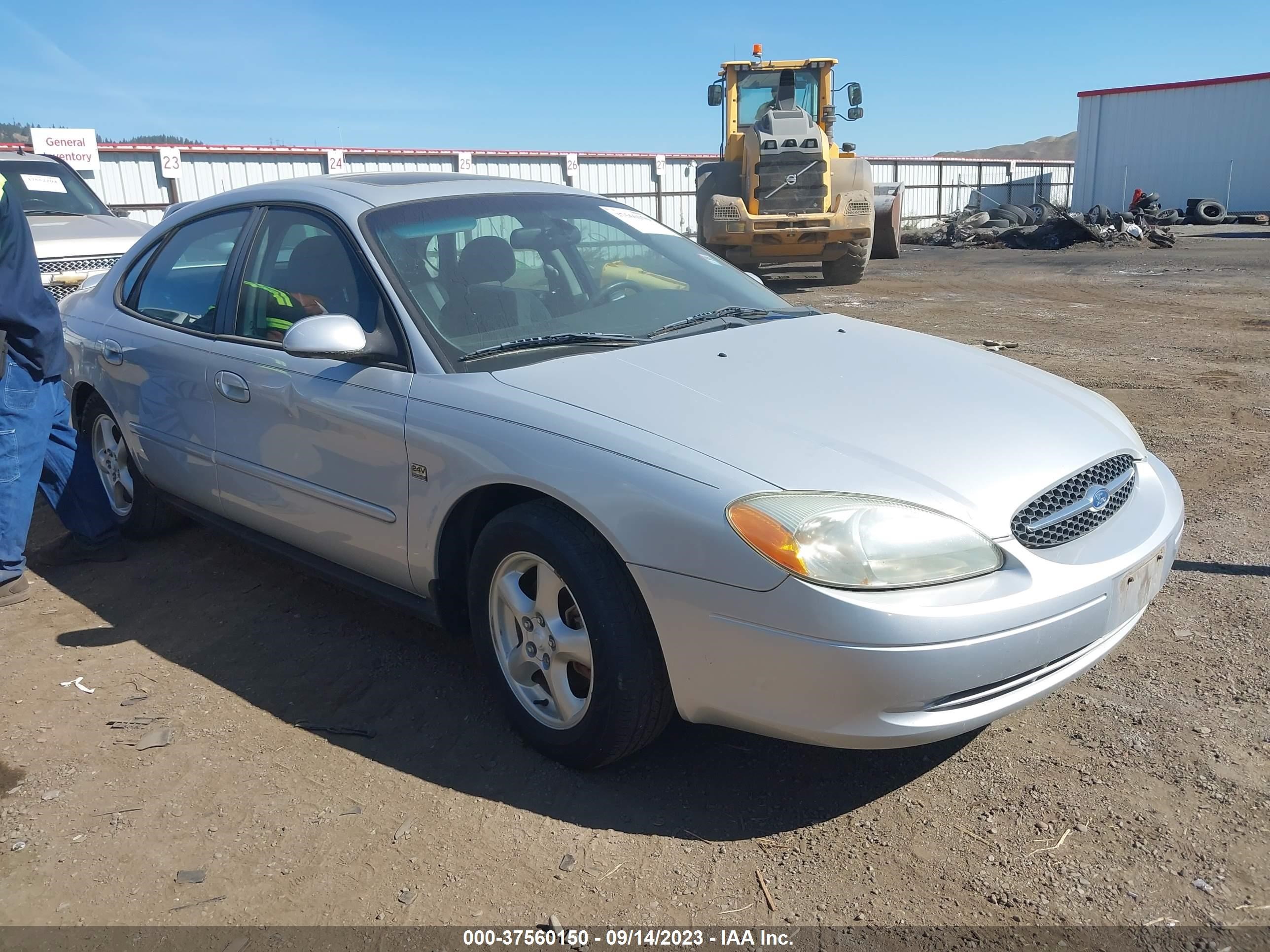 FORD TAURUS 2002 1fafp55s52g127226