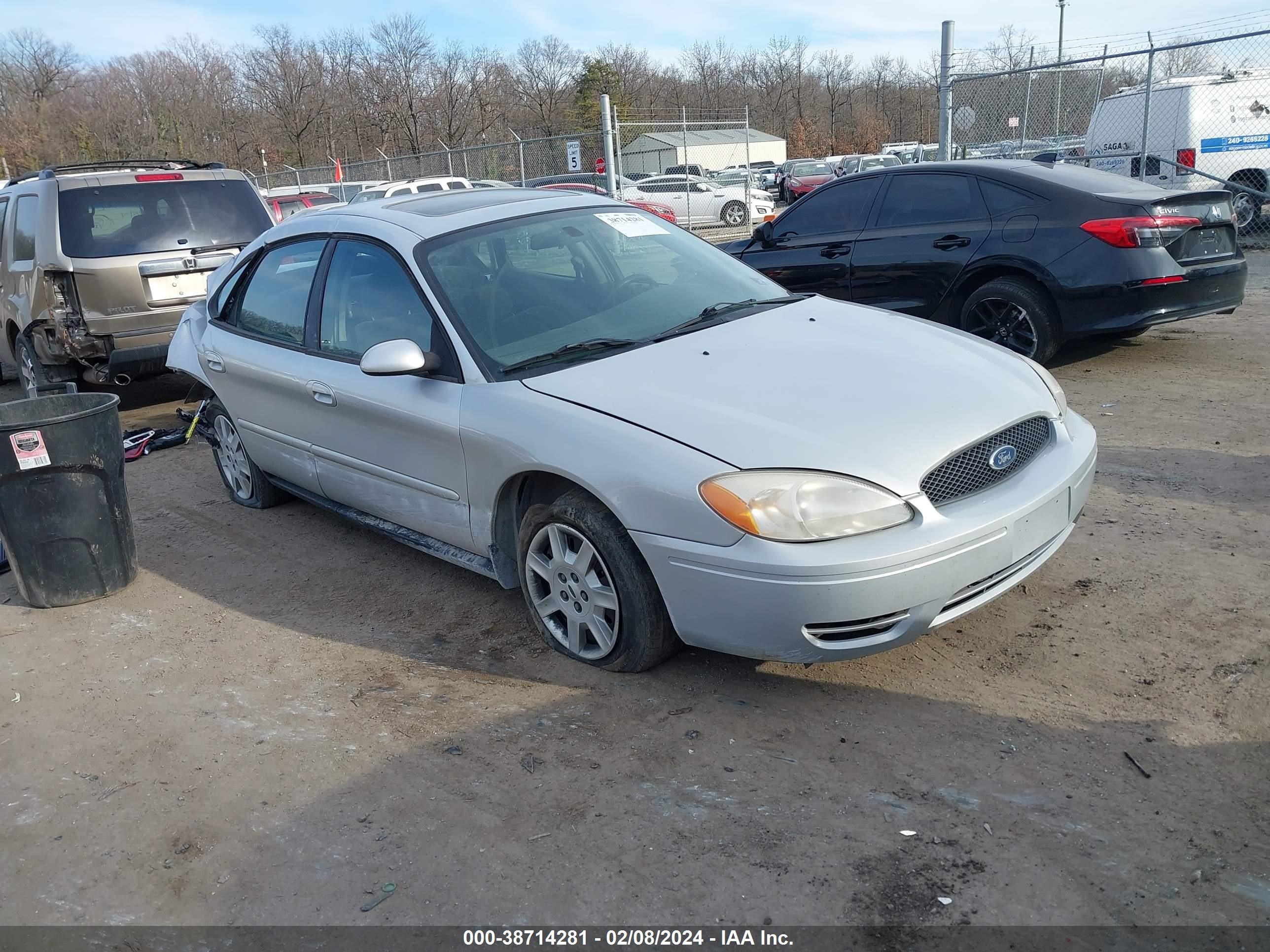 FORD TAURUS 2004 1fafp55s64g104007