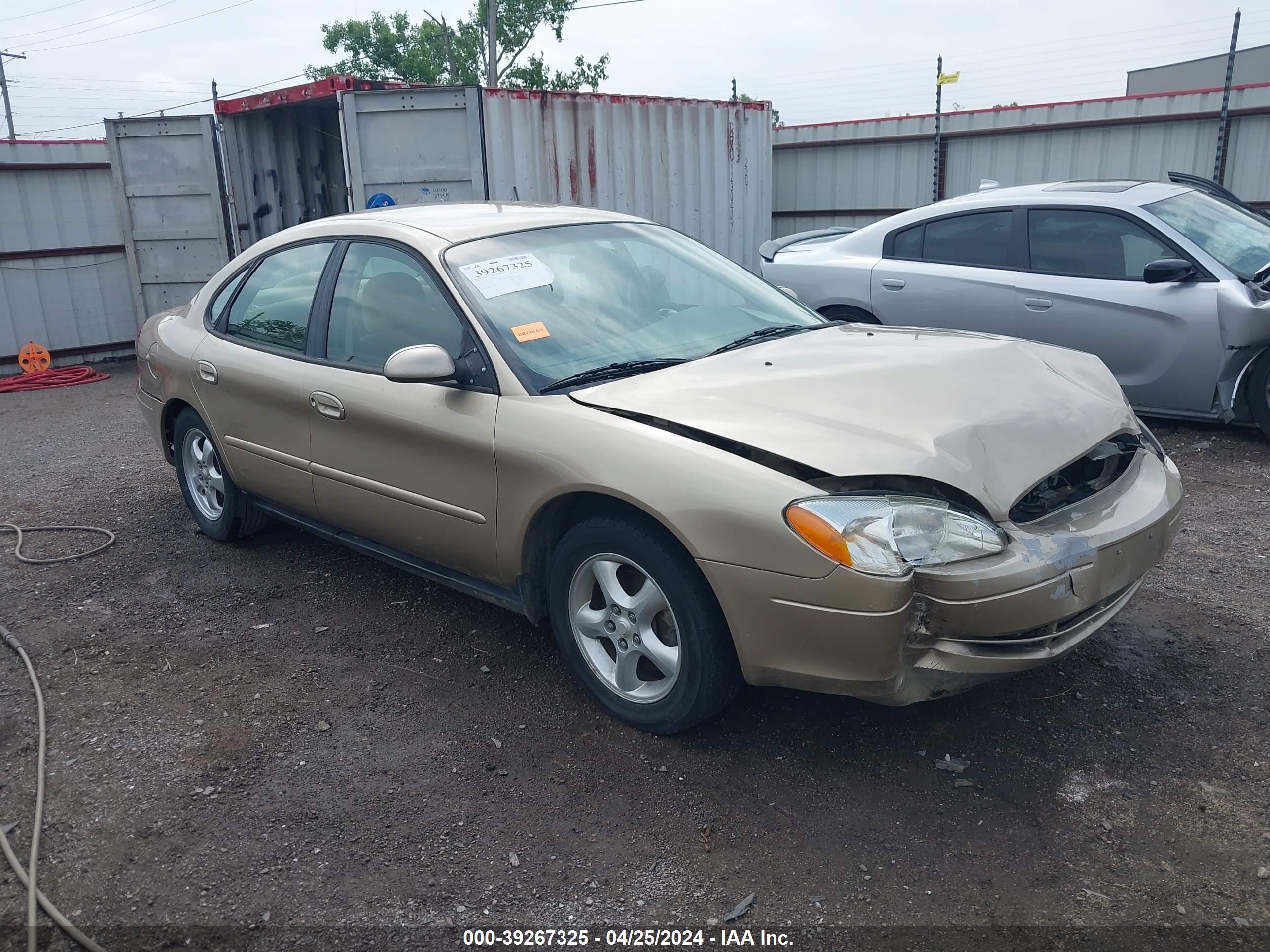 FORD TAURUS 2001 1fafp55u01g277681