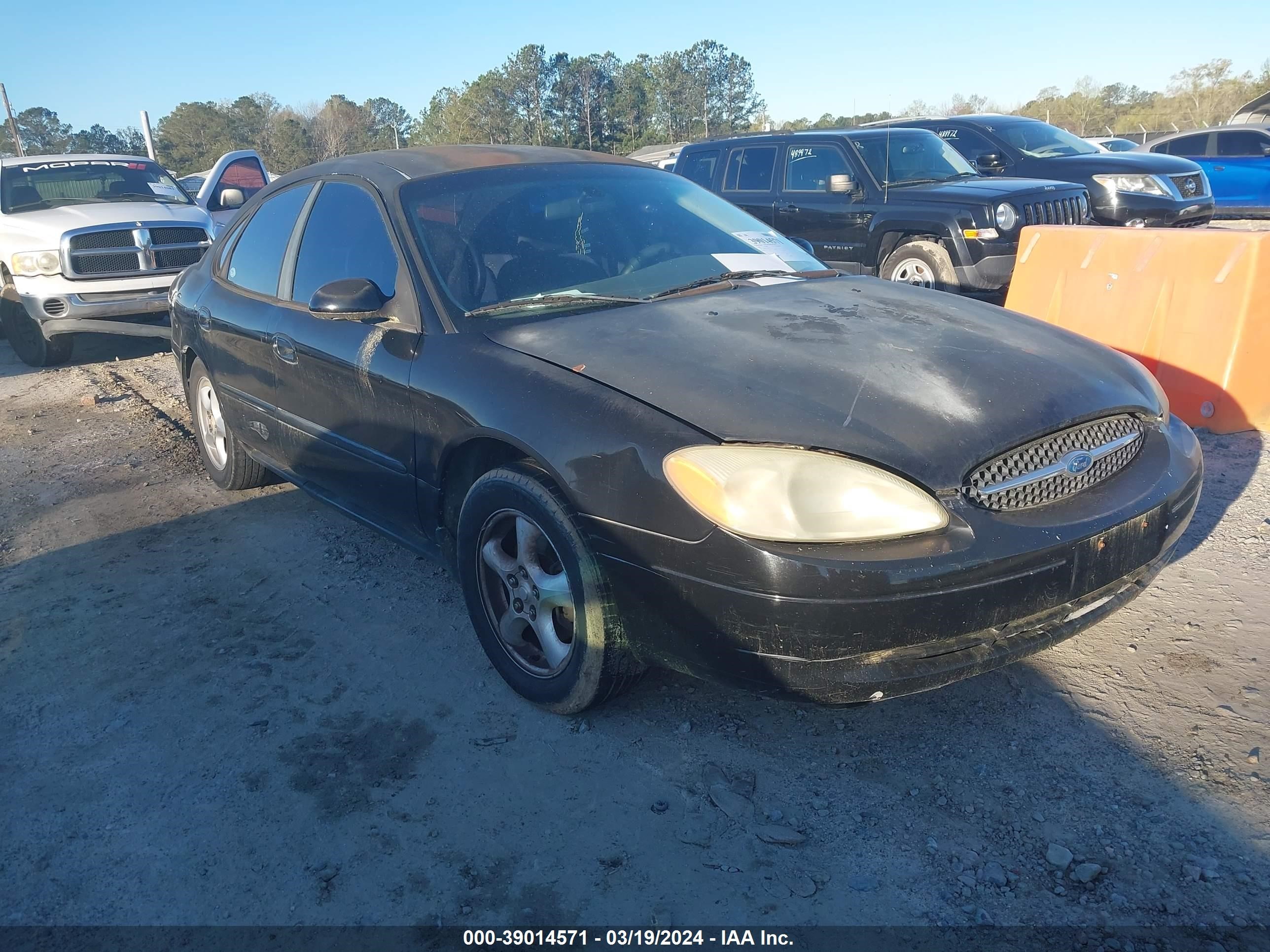 FORD TAURUS 2002 1fafp55u02a110175