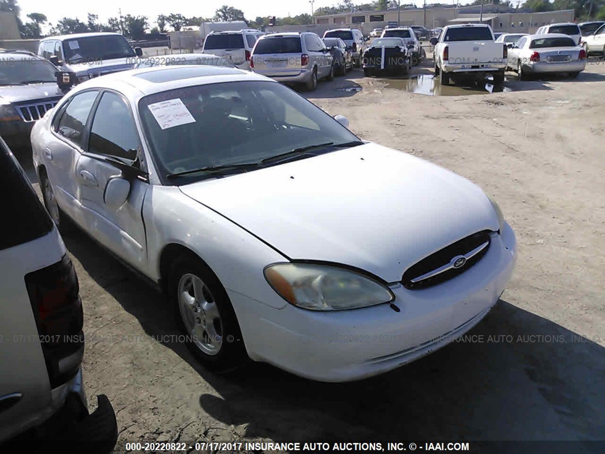 FORD TAURUS 2002 1fafp55u12g277772