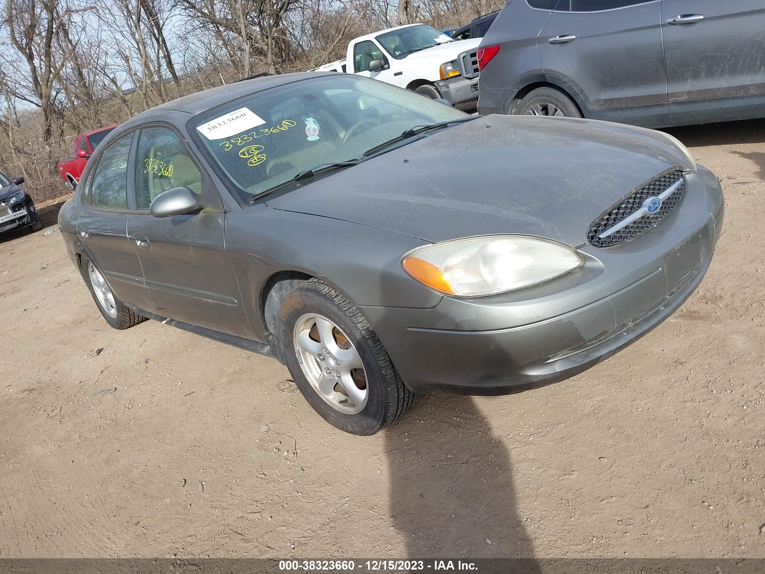 FORD TAURUS 2003 1fafp55u43g268047