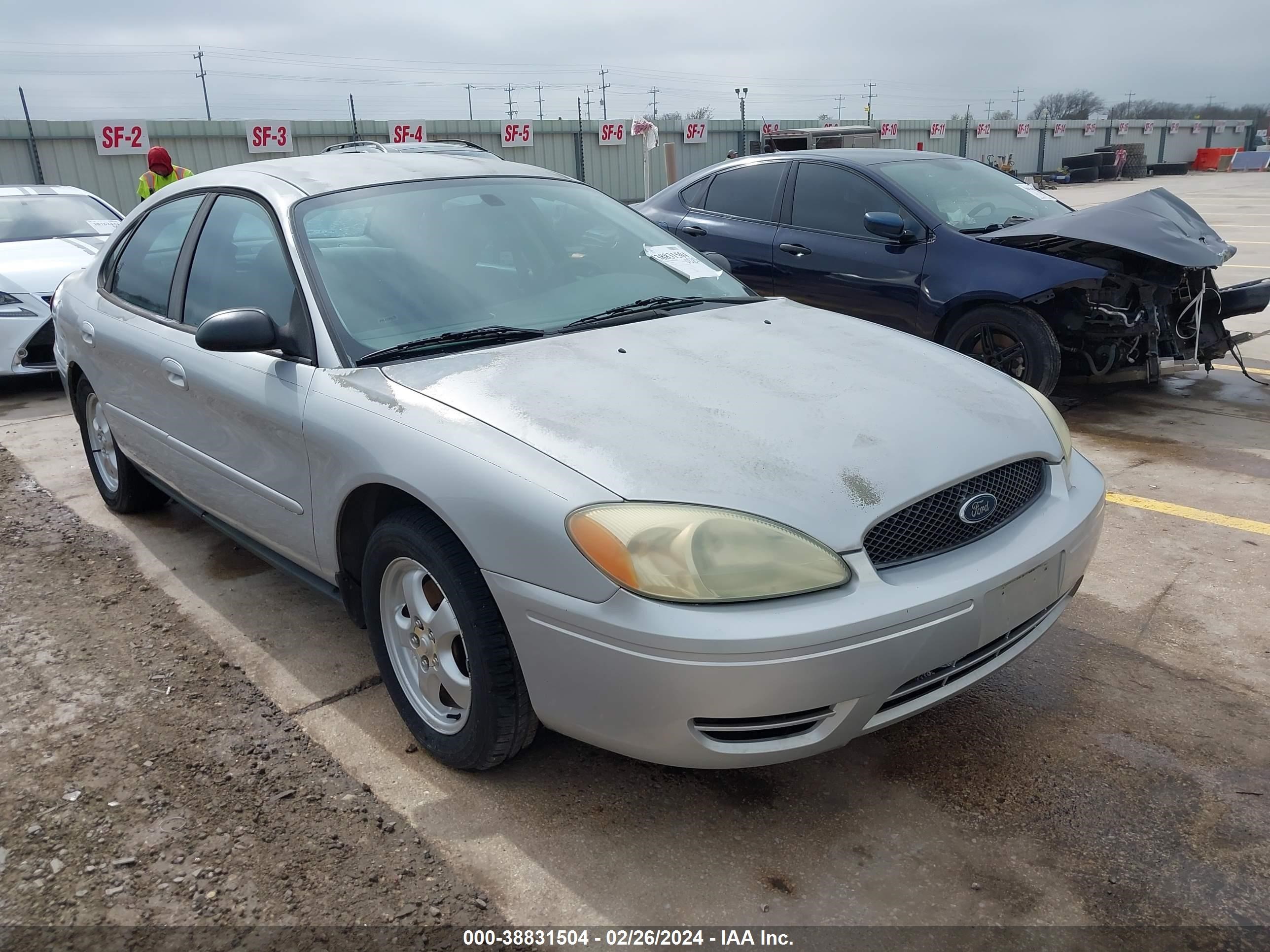 FORD TAURUS 2004 1fafp55u44a177736