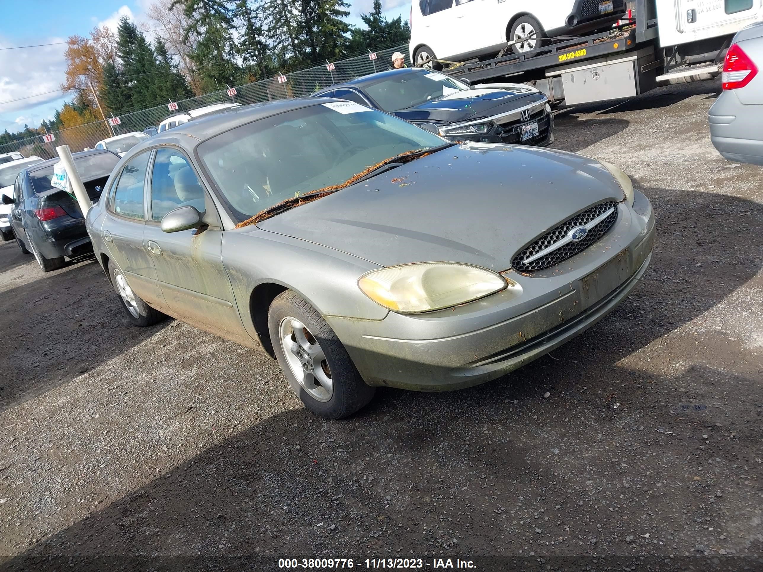 FORD TAURUS 2001 1fafp55u51a281776