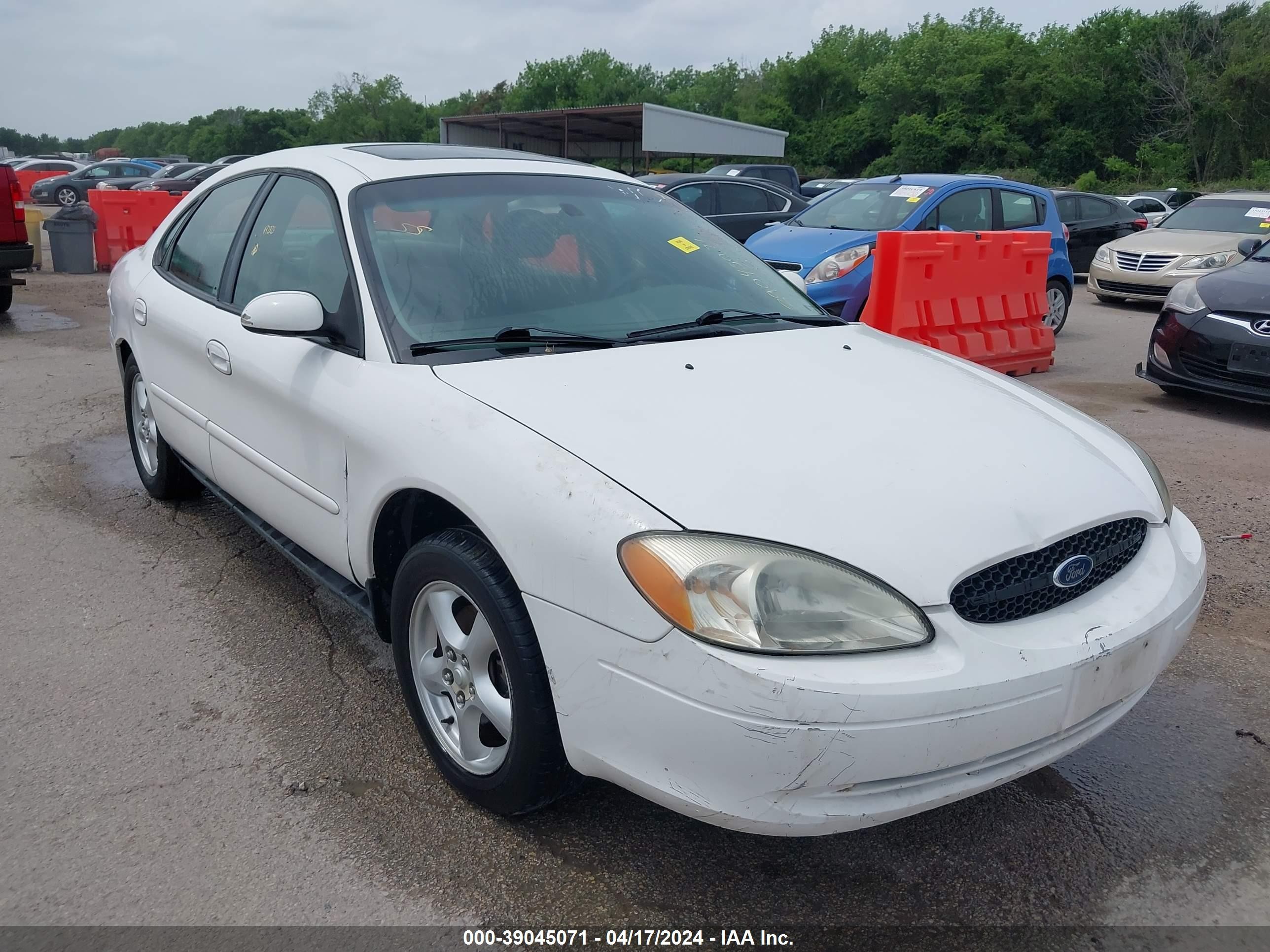 FORD TAURUS 2002 1fafp55u52g110704