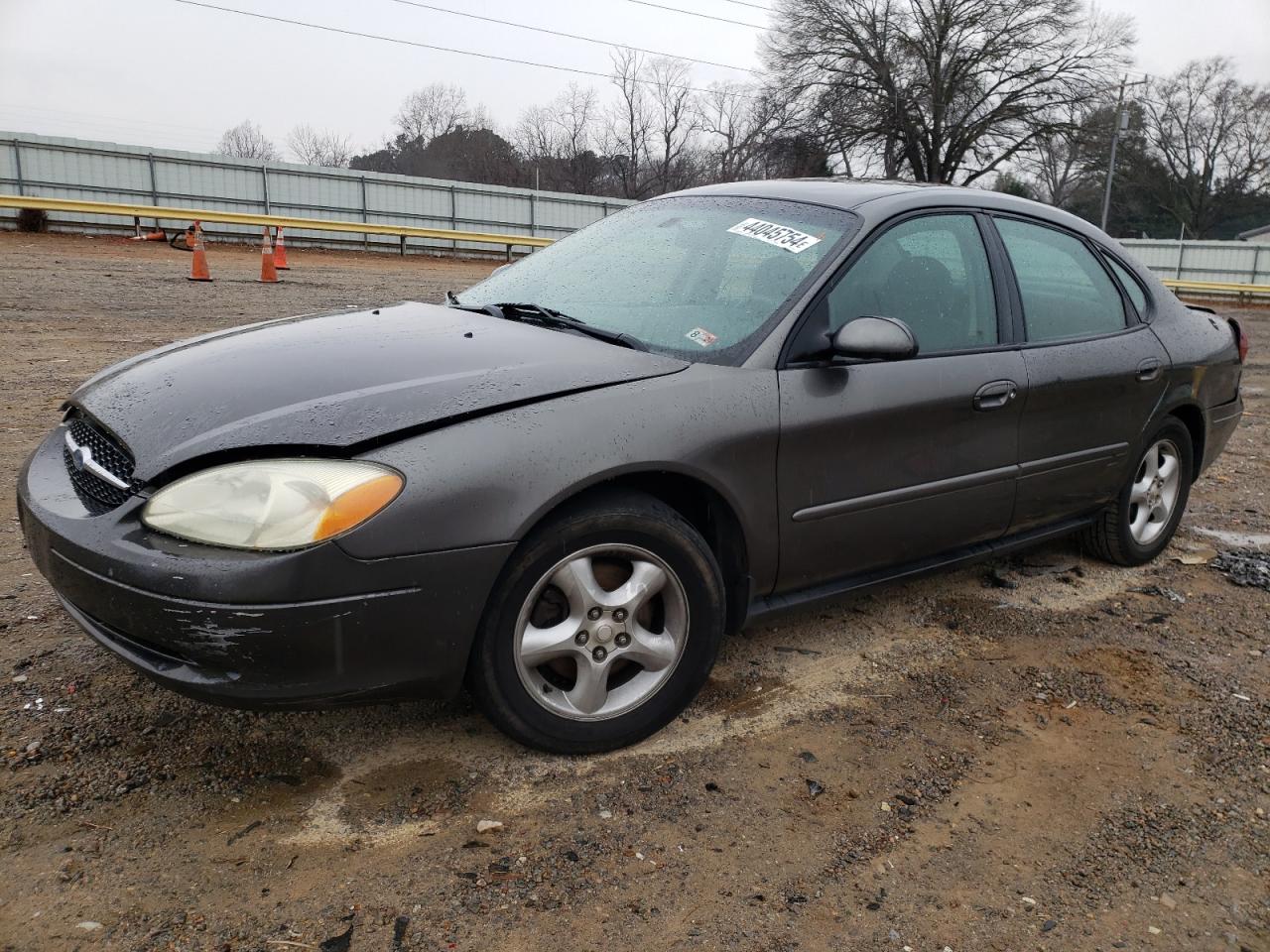 FORD TAURUS 2002 1fafp55u82a260339