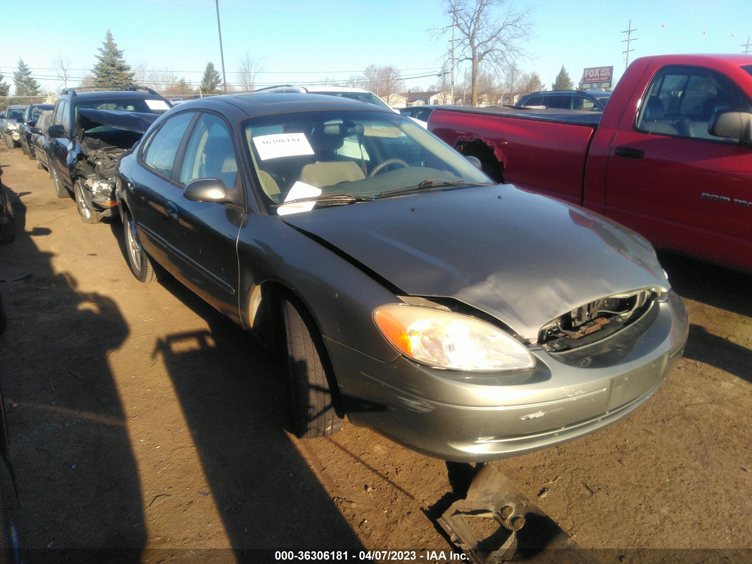 FORD TAURUS 2004 1fafp55u94g113009