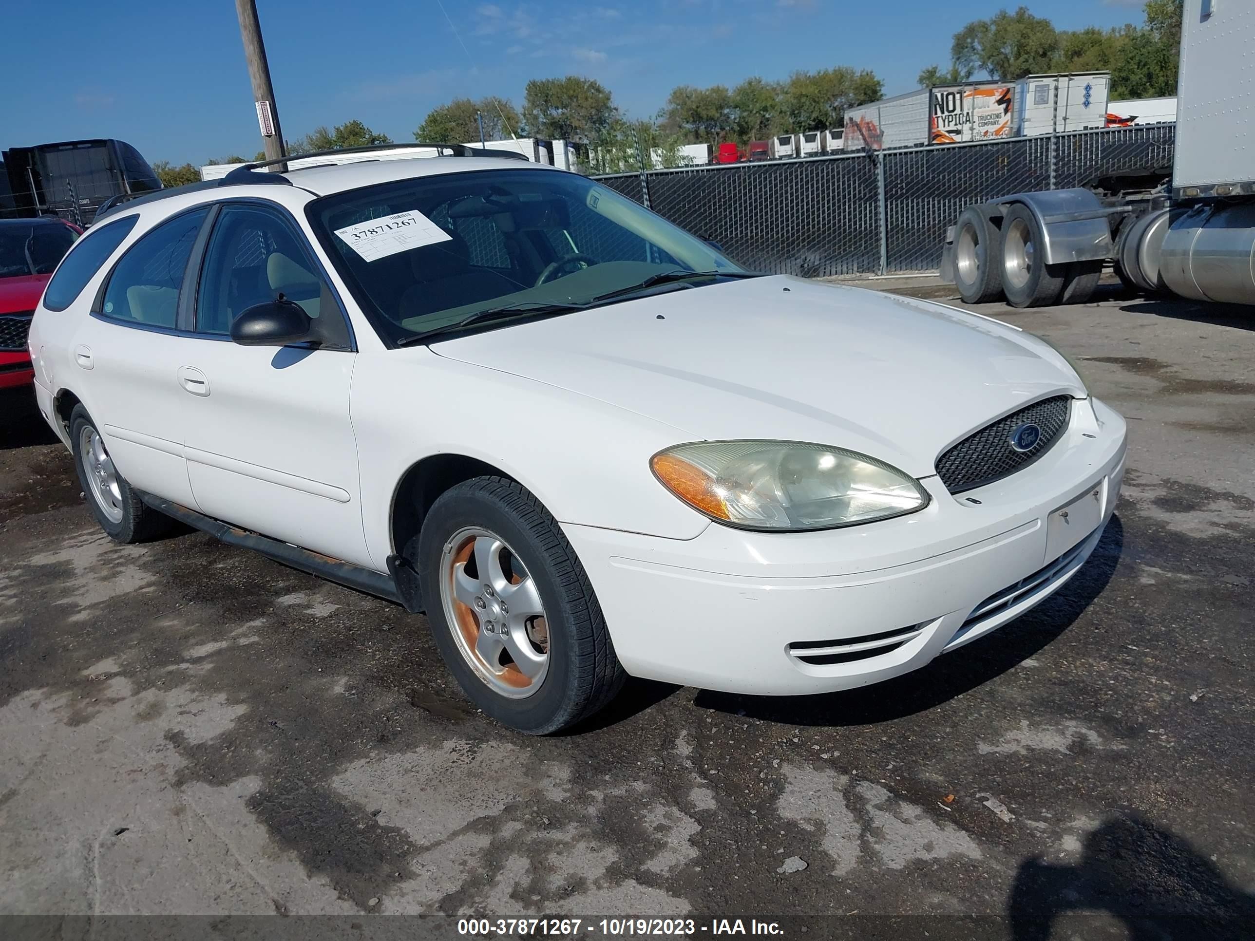 FORD TAURUS 2004 1fafp58254a212178