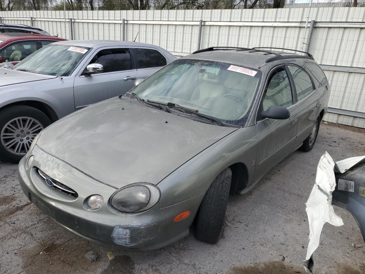 FORD TAURUS 1999 1fafp58s9xa307900