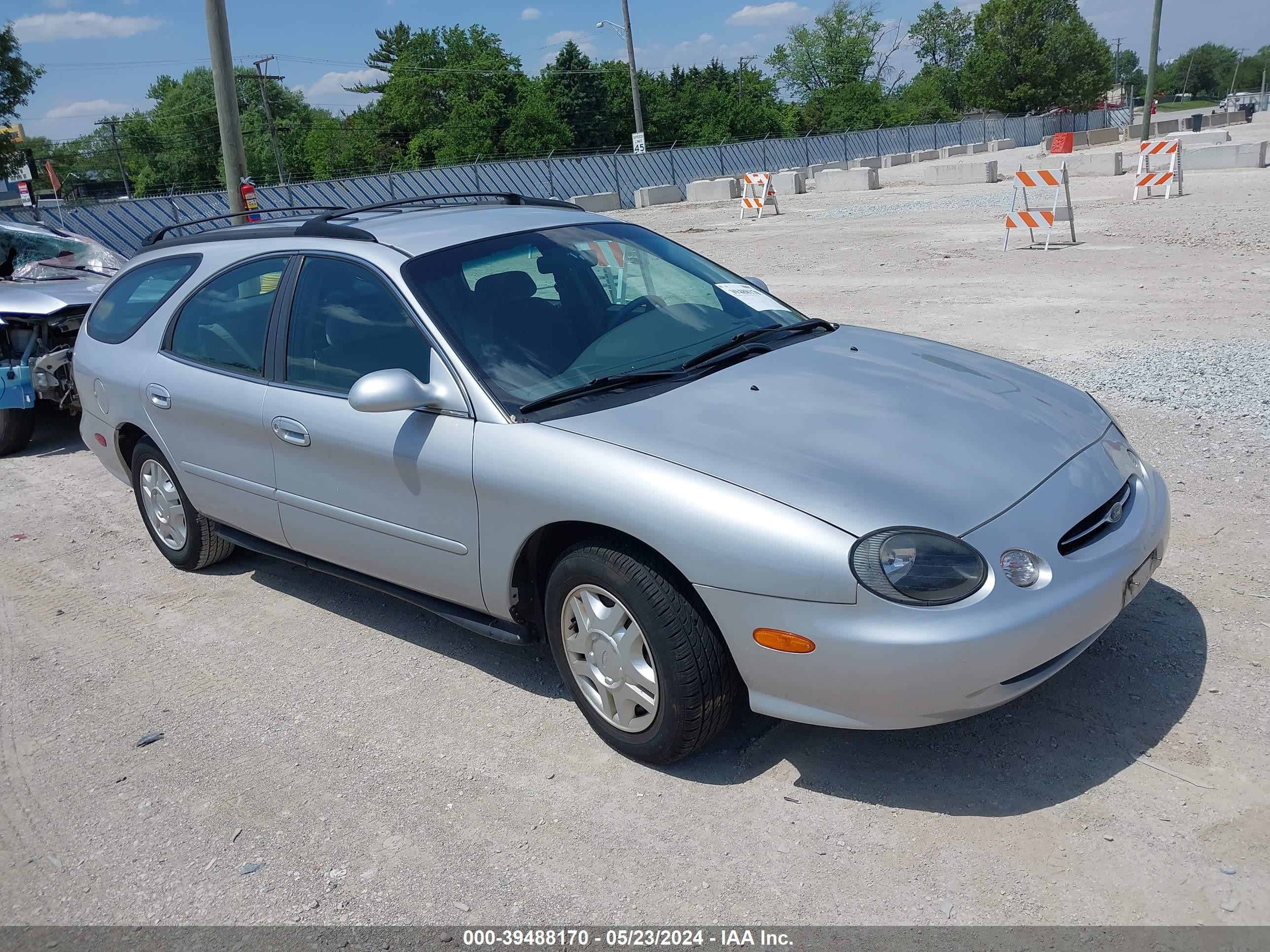 FORD TAURUS 1999 1fafp58uxxg164552