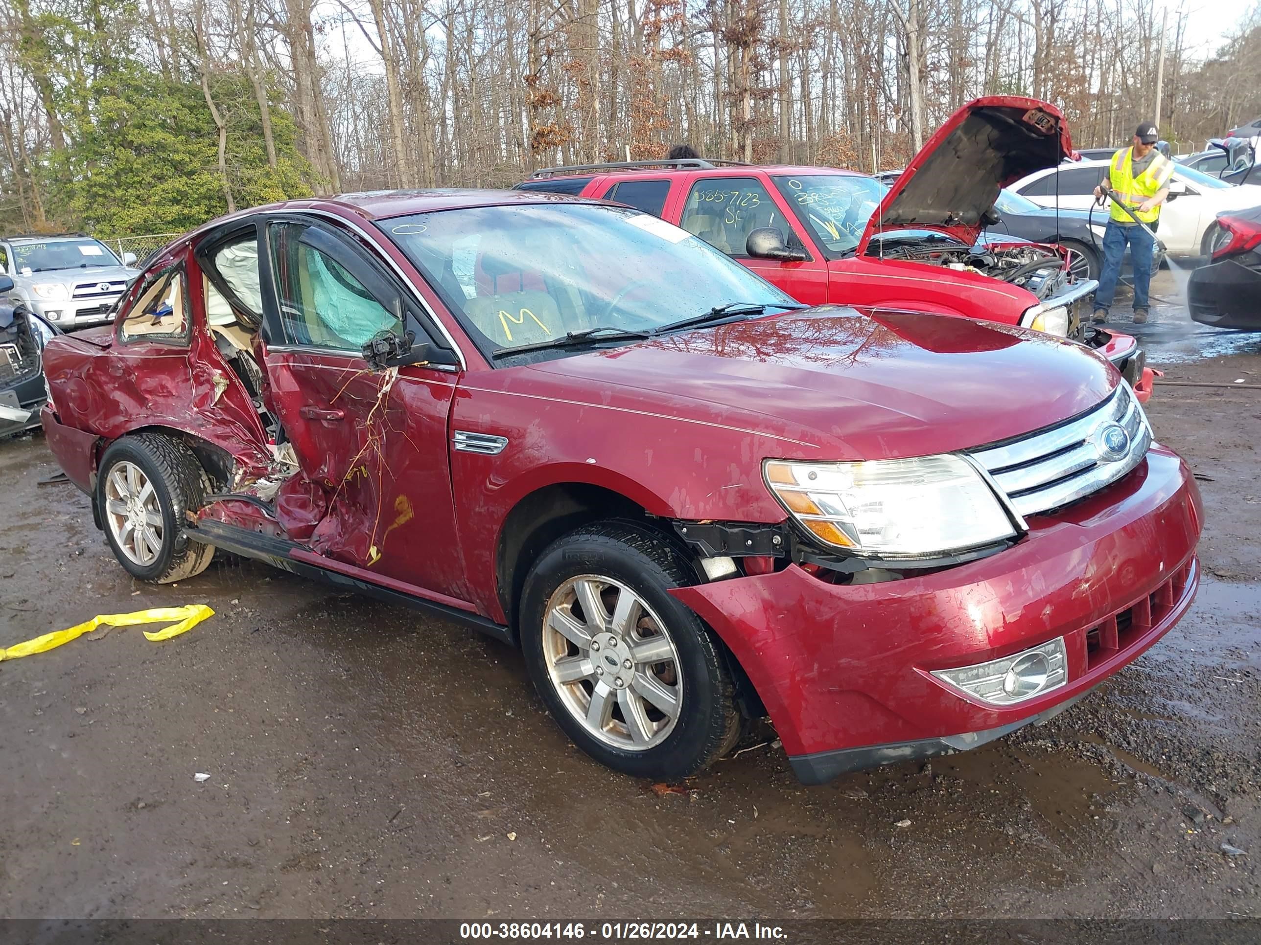 FORD TAURUS 2008 1fahp27w18g157386