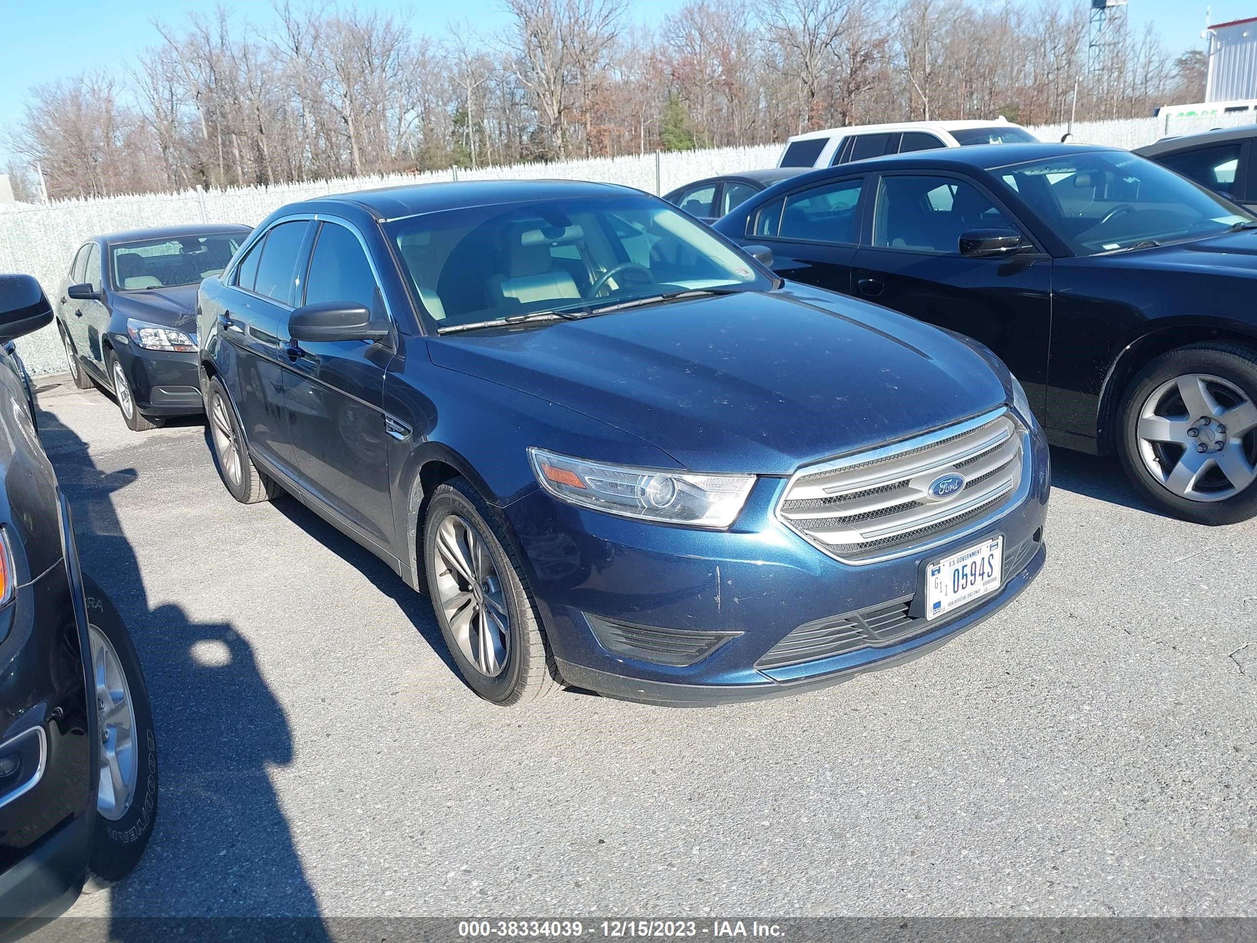 FORD TAURUS 2017 1fahp2d81hg124233