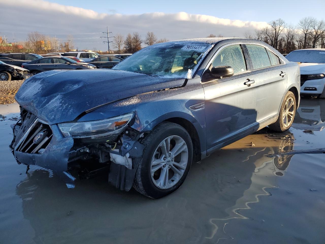 FORD TAURUS 2019 1fahp2d81kg105575