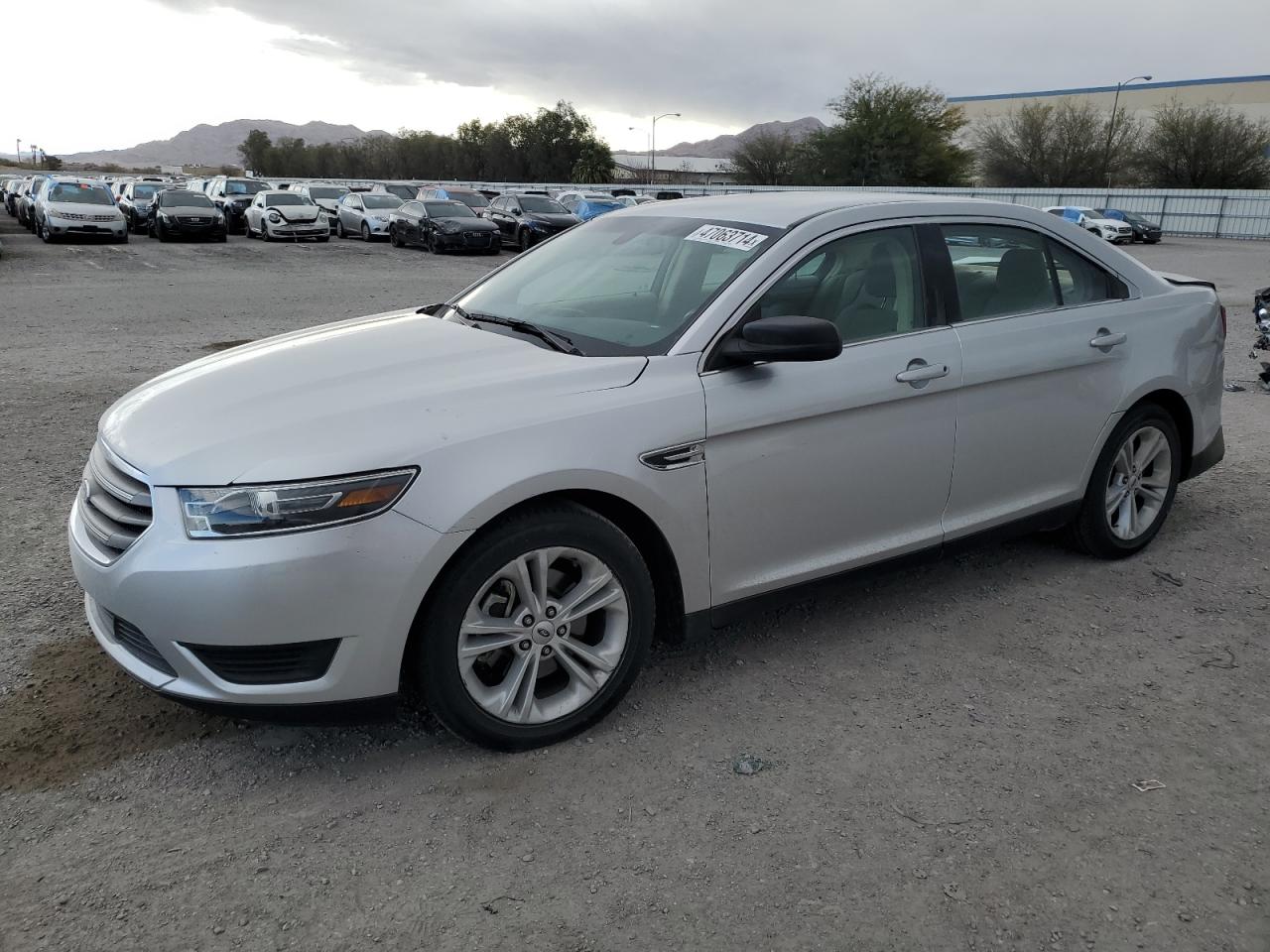 FORD TAURUS 2017 1fahp2d83hg145326