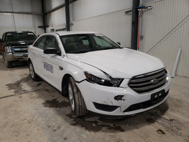 FORD TAURUS SE 2018 1fahp2d84jg101258