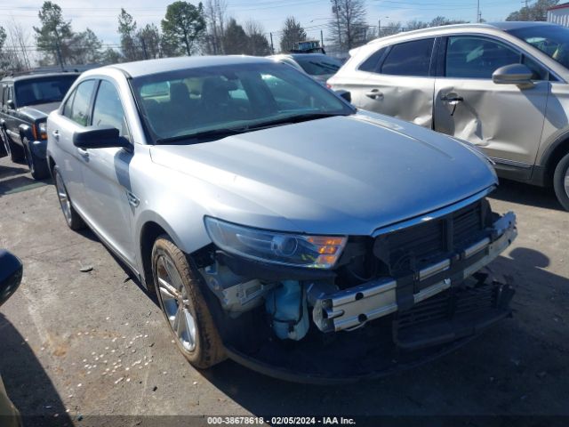 FORD TAURUS 2018 1fahp2d86jg119339