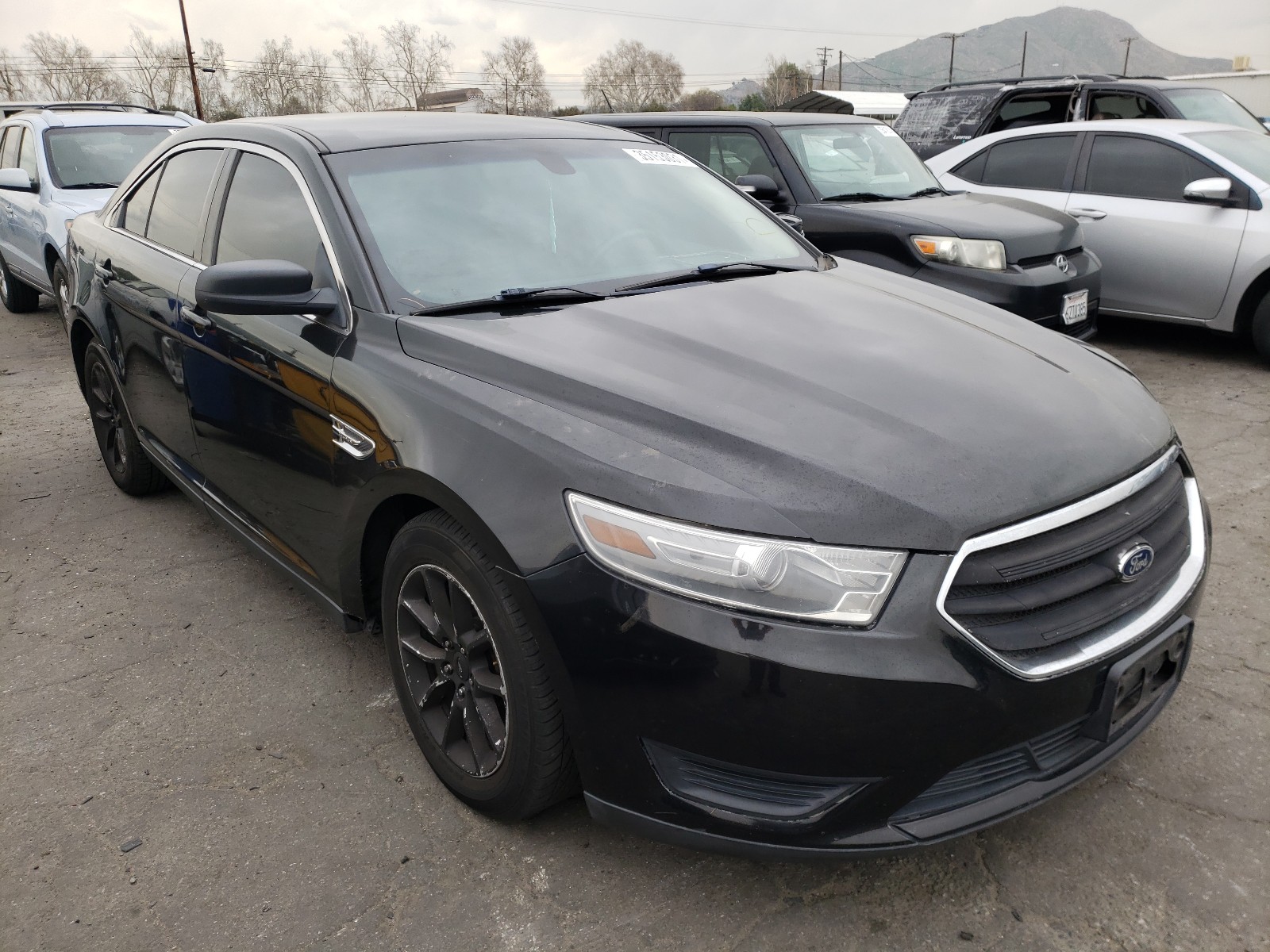 FORD TAURUS SE 2013 1fahp2d87dg213900