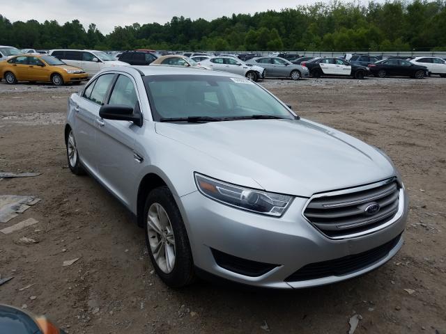 FORD TAURUS SE 2018 1fahp2d87jg103022