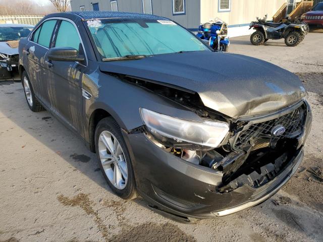 FORD TAURUS SE 2018 1fahp2d87jg130916