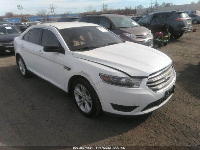 FORD TAURUS 2015 1fahp2d88fg156500