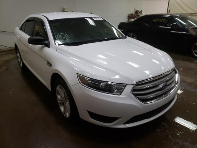 FORD TAURUS SE 2018 1fahp2d88jg115549