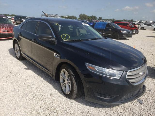 FORD TAURUS SE 2018 1fahp2d88jg123182