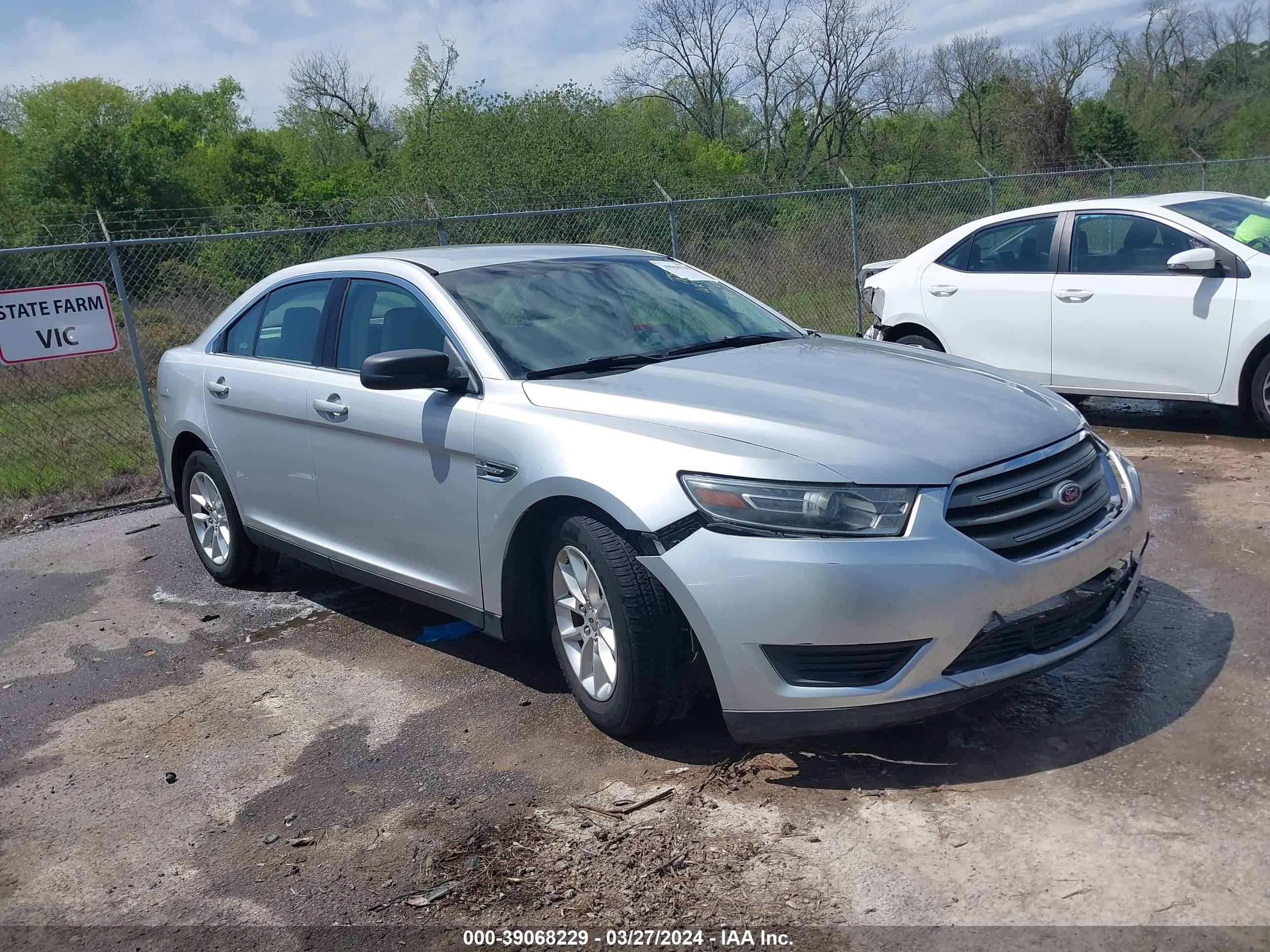 FORD TAURUS 2014 1fahp2d89eg159193