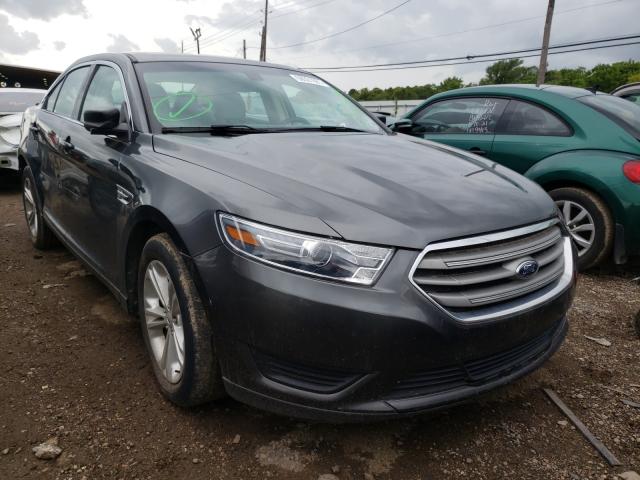 FORD TAURUS SE 2018 1fahp2d89jg102891