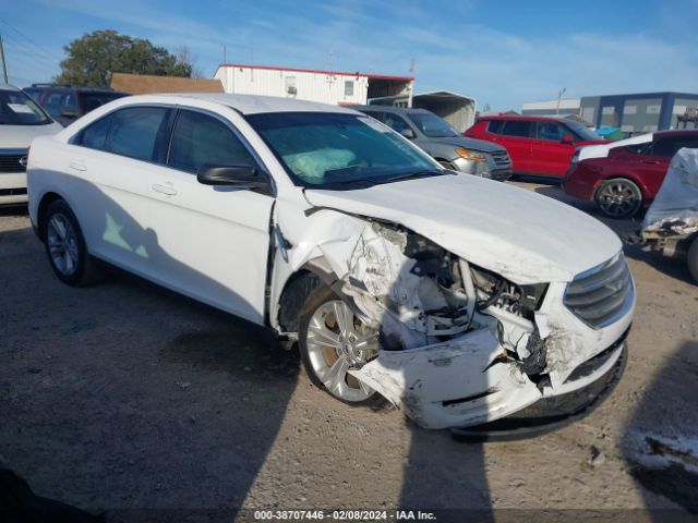 FORD TAURUS 2018 1fahp2d89jg134322