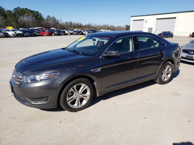 FORD TAURUS SE 2018 1fahp2d8xjg142056