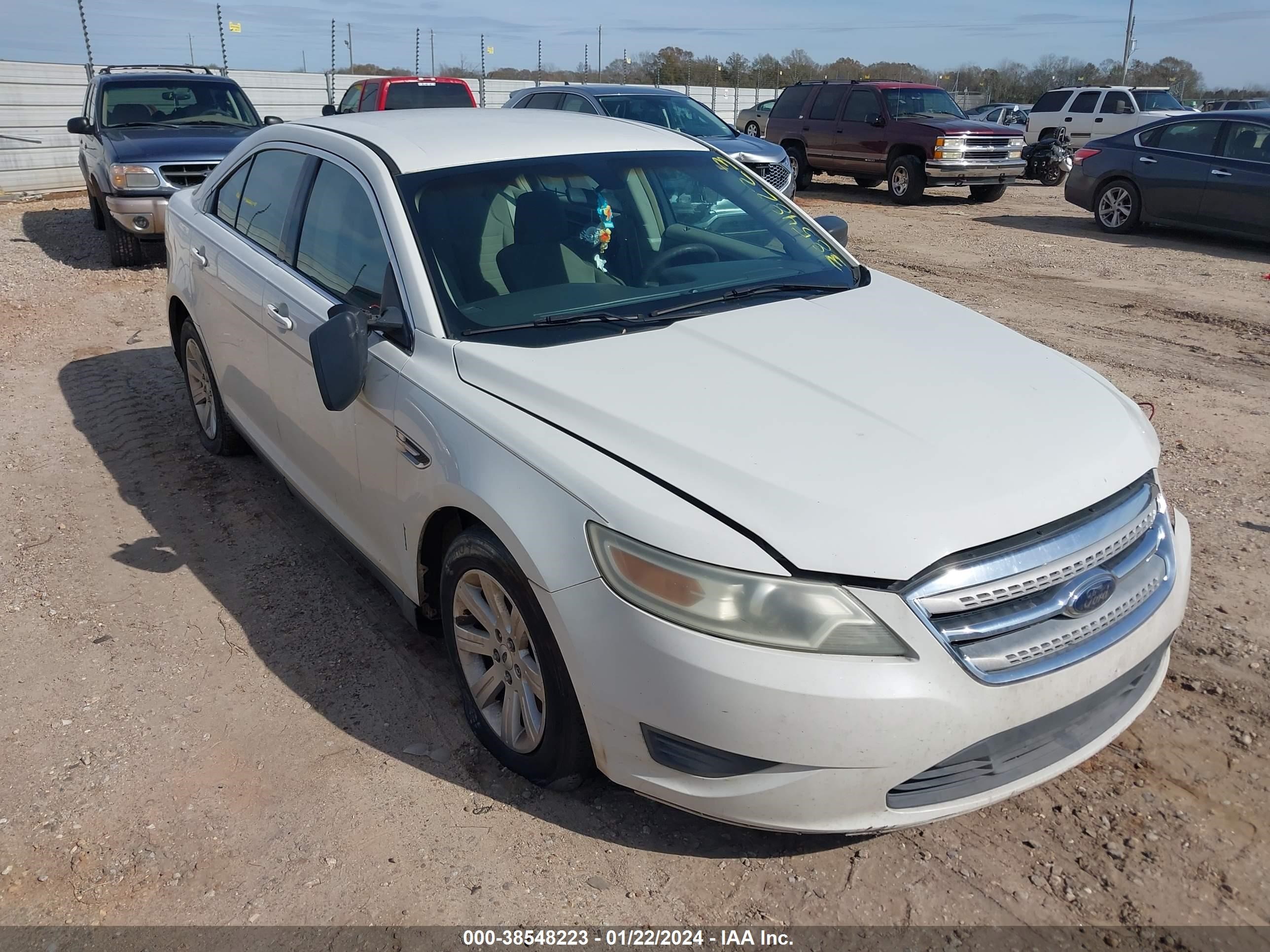 FORD TAURUS 2010 1fahp2dw6ag125219