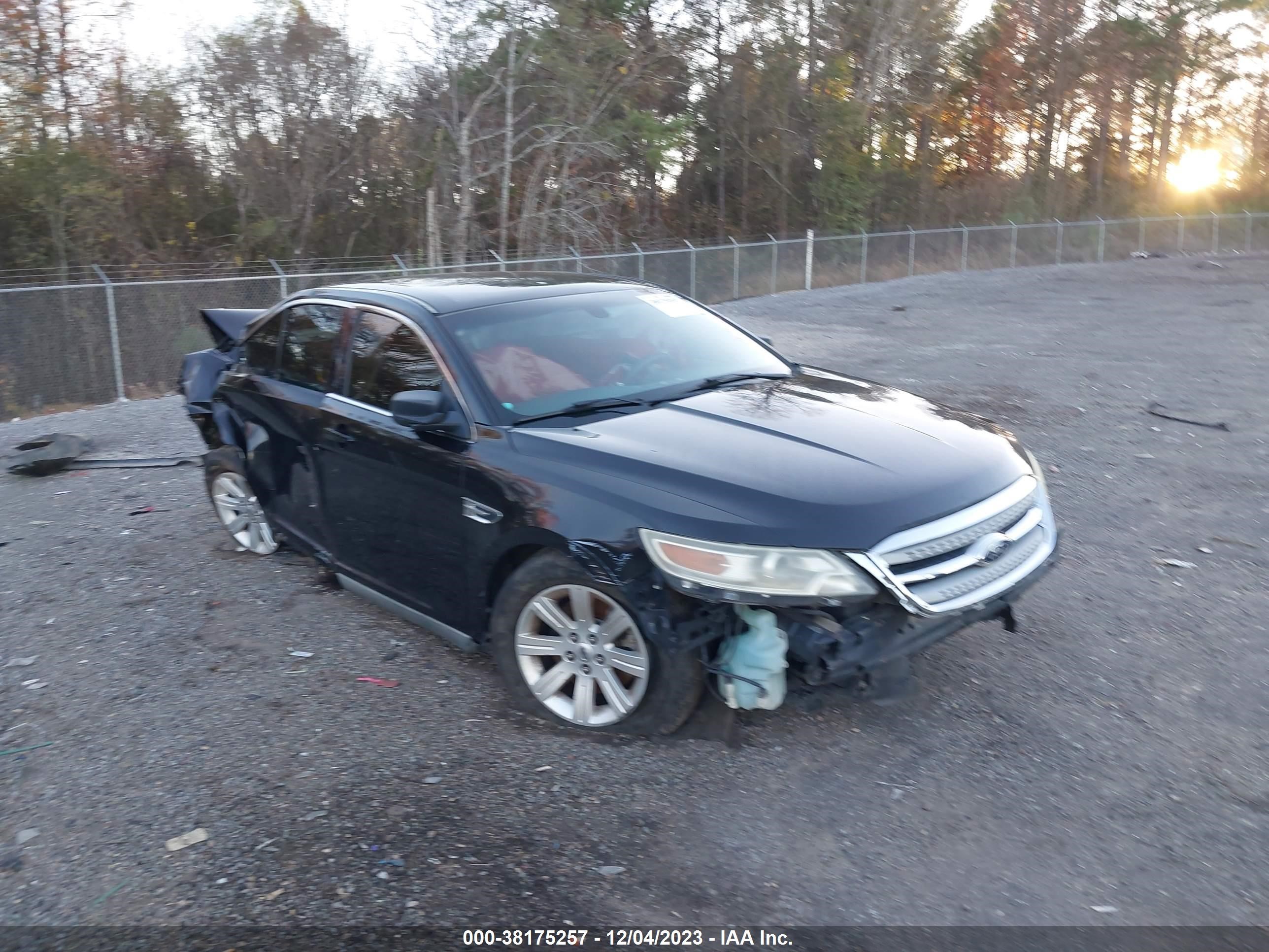 FORD TAURUS 2011 1fahp2dwxbg141845