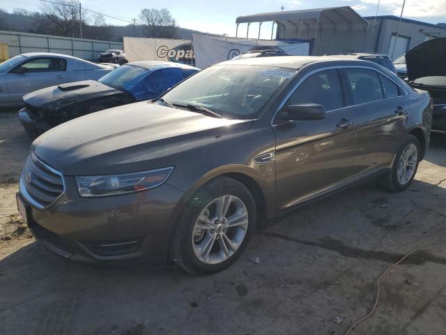 FORD TAURUS 2015 1fahp2e80fg131718