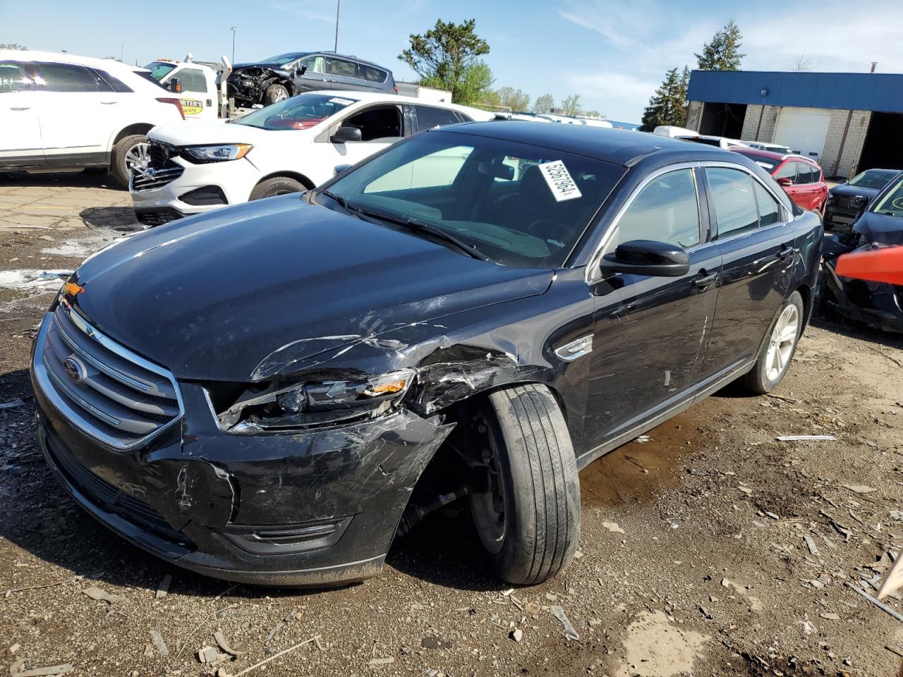 FORD TAURUS 2016 1fahp2e80gg140856